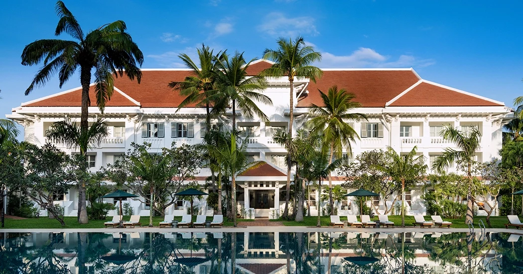 KH - Raffles Grand d'Angkor - Pool.webp