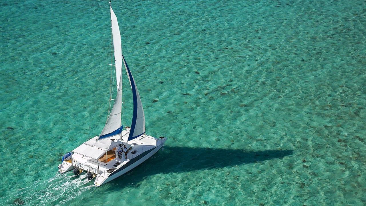 MU - Four Seasons at Anahita - Catamaran.webp