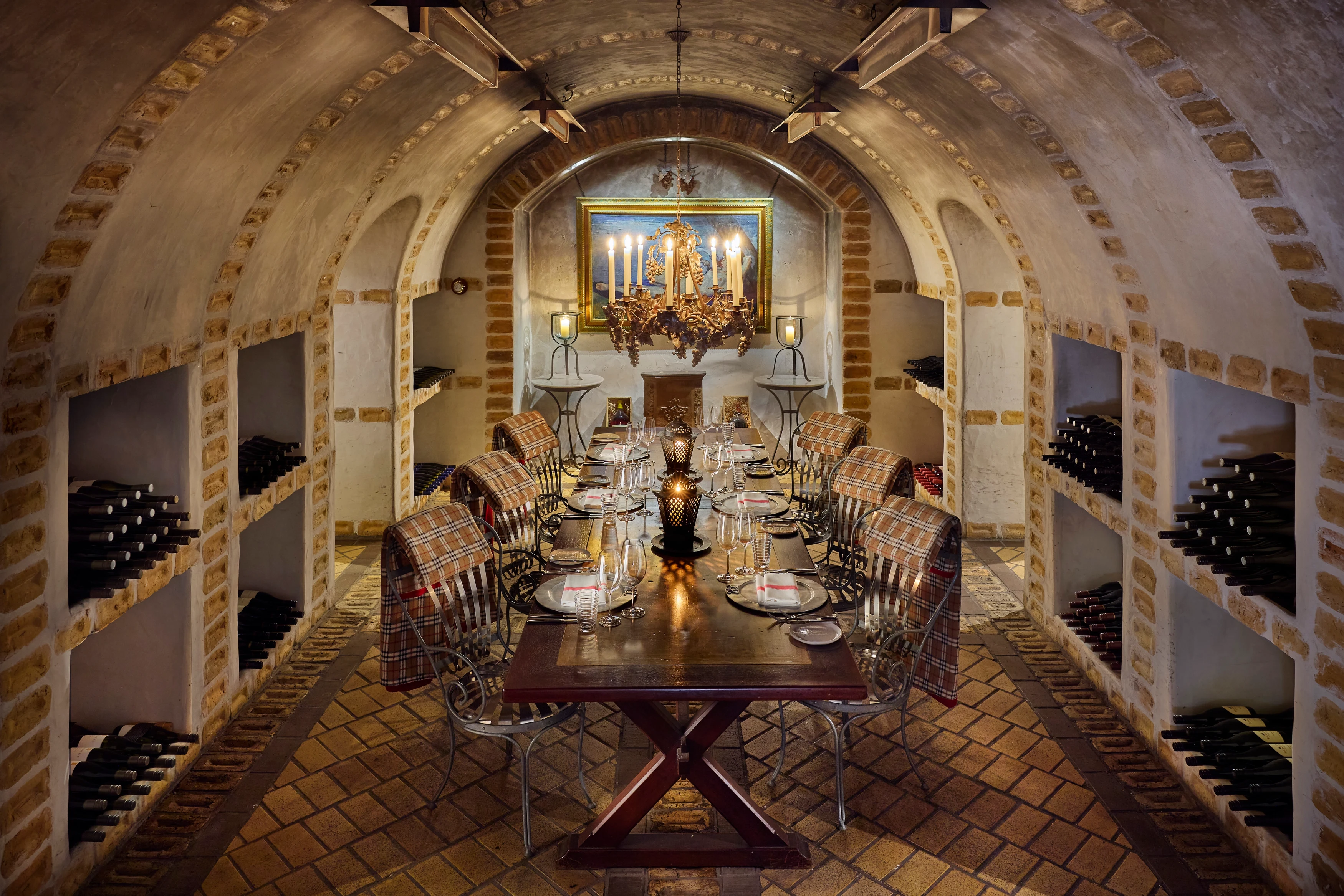 NZ - Huka Lodge - The wine cellar.webp