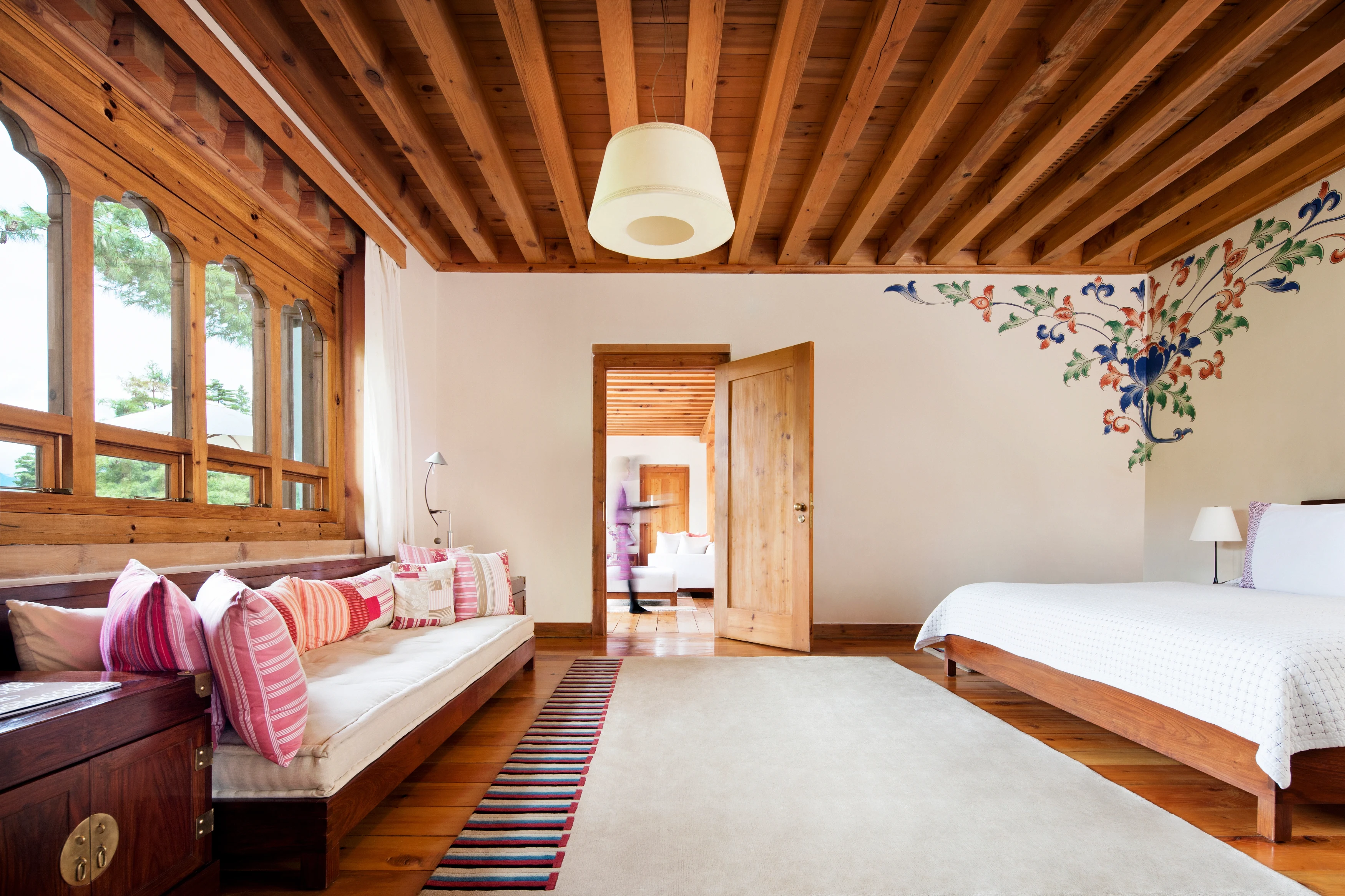BT-accommodatie-Uma-Paro-Villa-Bedroom.webp