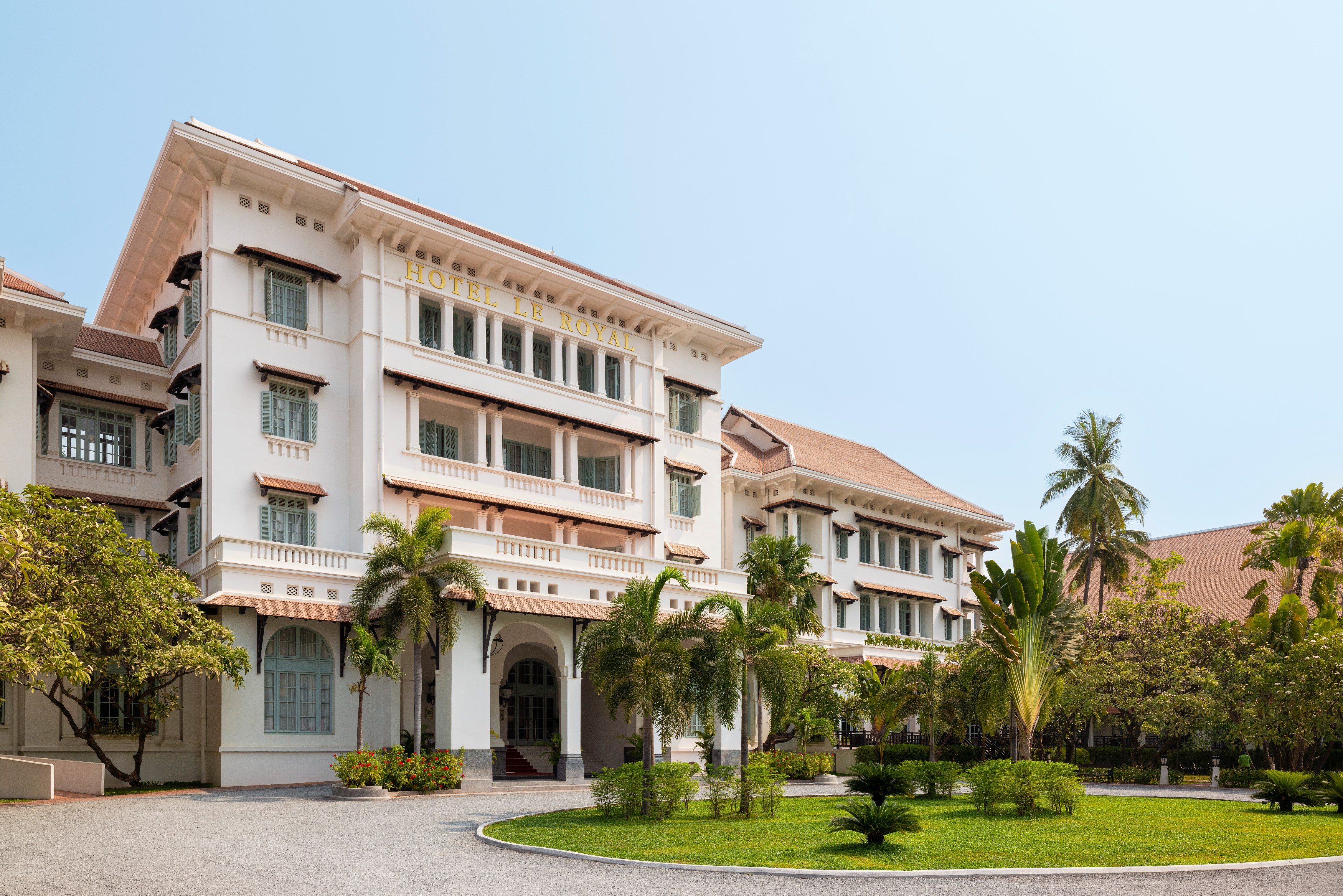 KH - Raffles le Royal - Hotel Facade.jpg