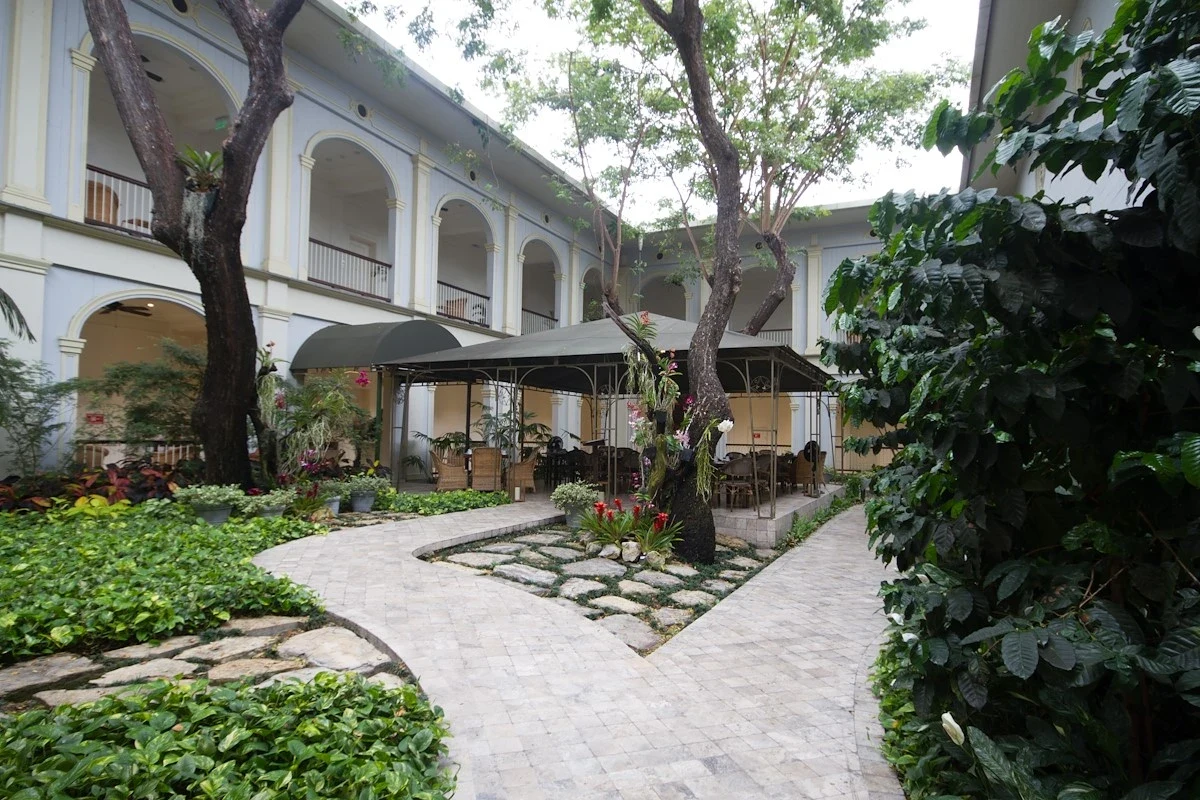 EC - Hotel del Parque - patio interior.webp