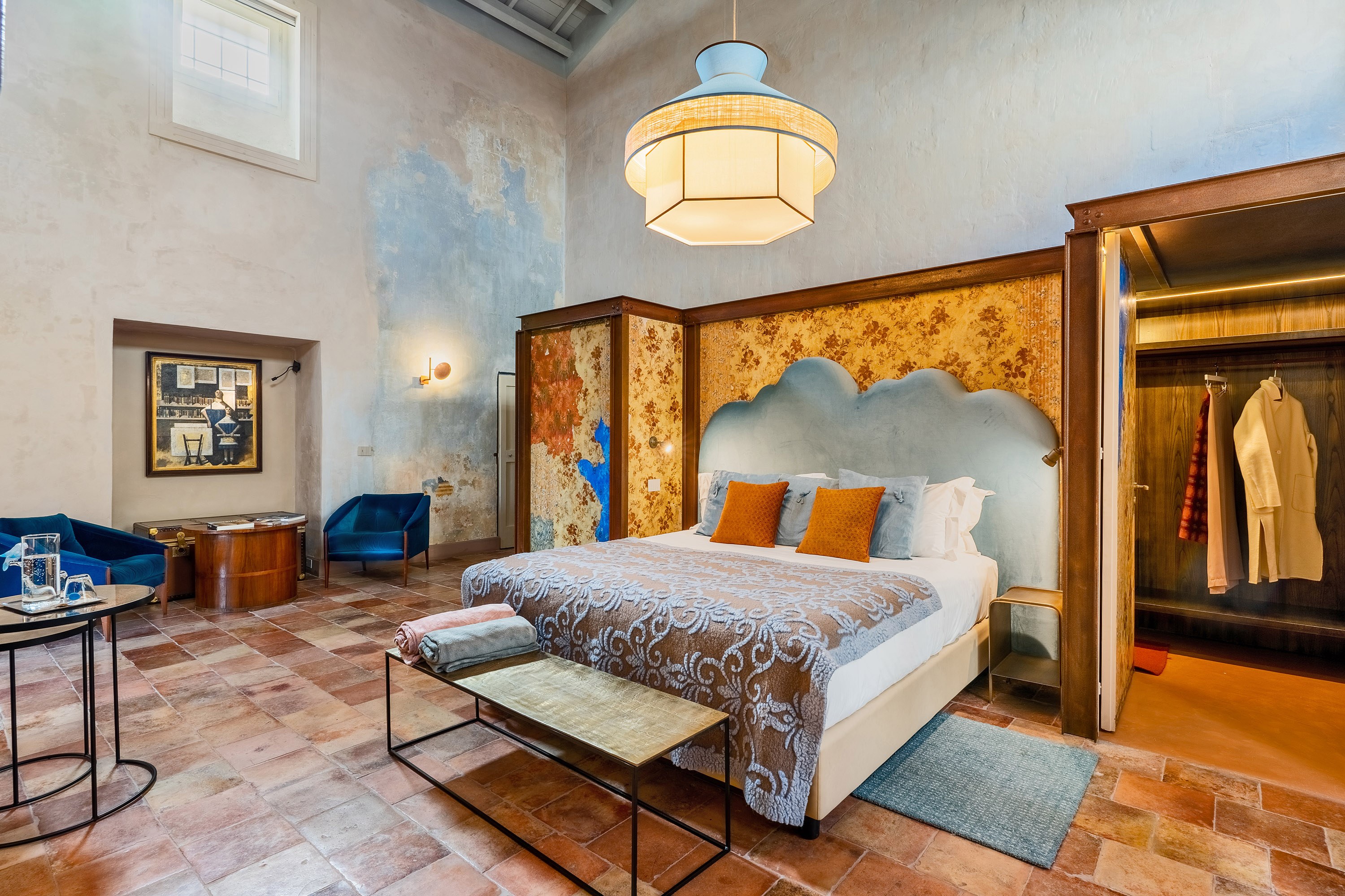 IT-Accommodatie-Palazzo Maresgallo-Suite Executive Onirica bedroom (2).jpg