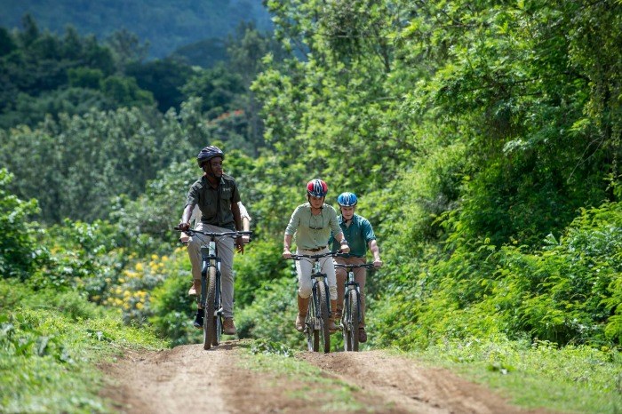 TZ-Bike Lake Duluti.jpg