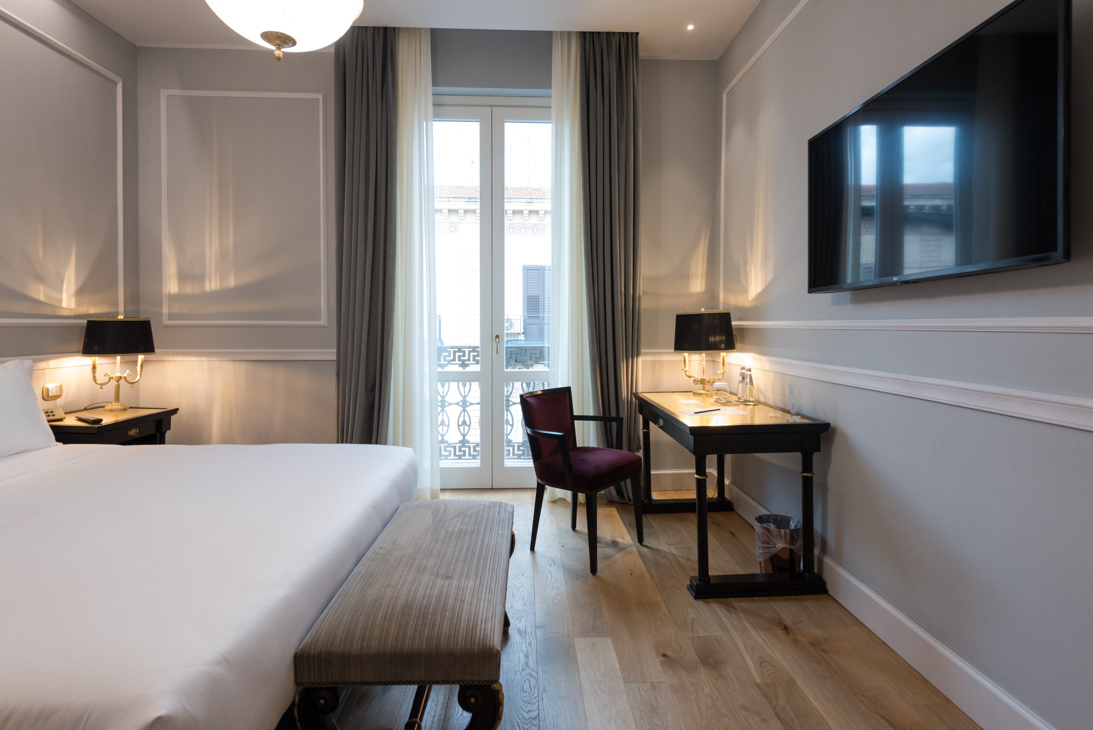IT-Accommodatie-Grand Hotel et Des Palmes-Superior bedroom.jpg