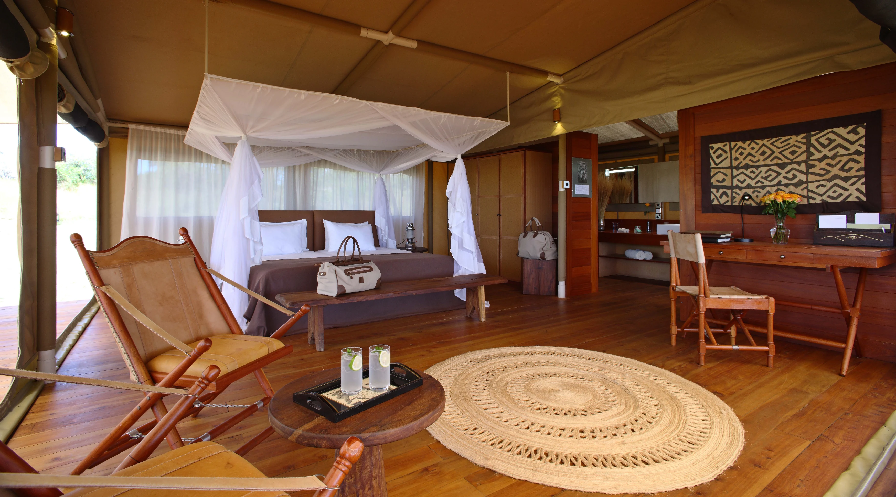 TZ - Serengeti Bushtops - tent interior (1).webp