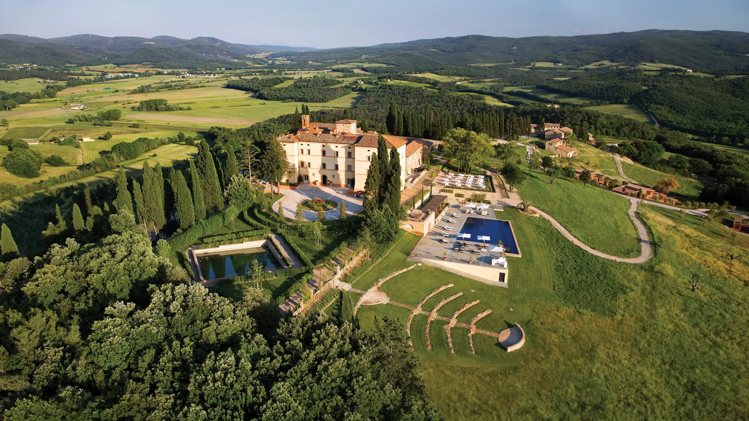 IT-Accommodatie-Belmond-Castello-di-Casole-basisbeeld.webp