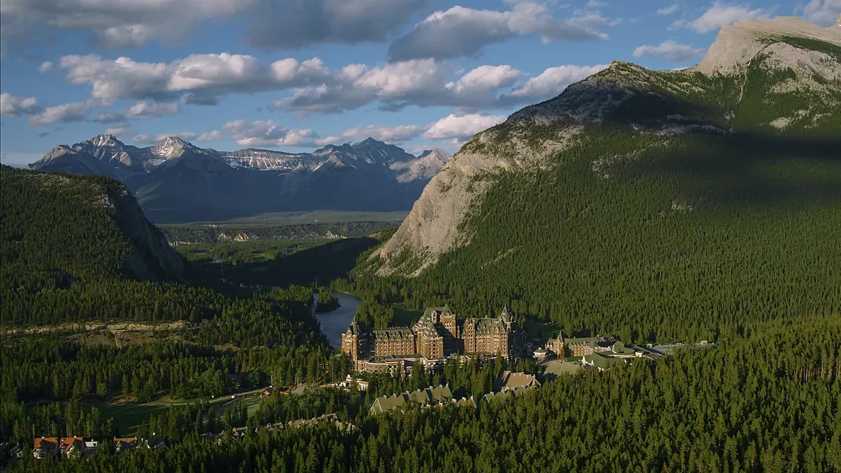 CA - Fairmont Banff Springs - Voorkant.webp