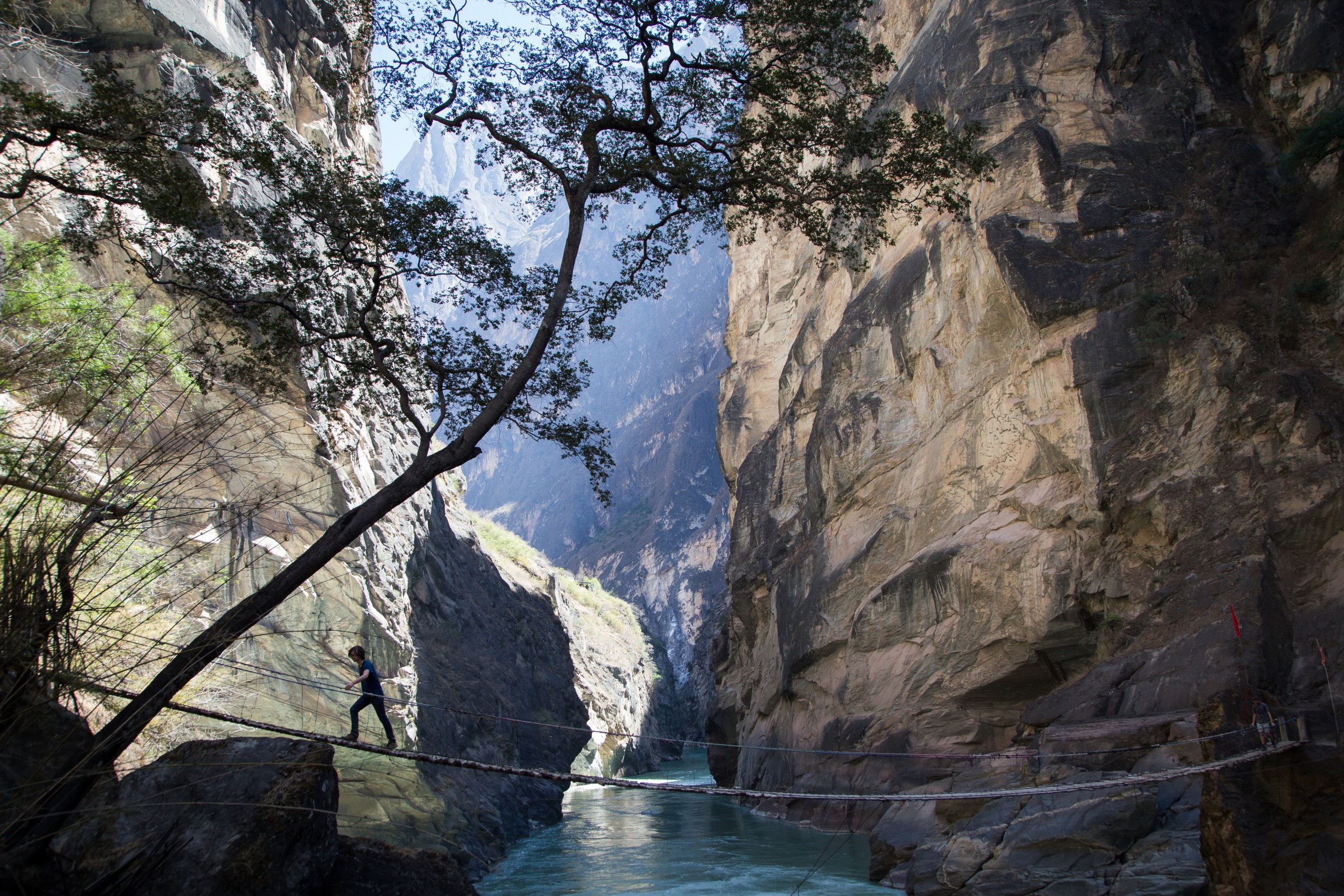 CN - Amandayan - Tiger Leaping Gorge.jpg