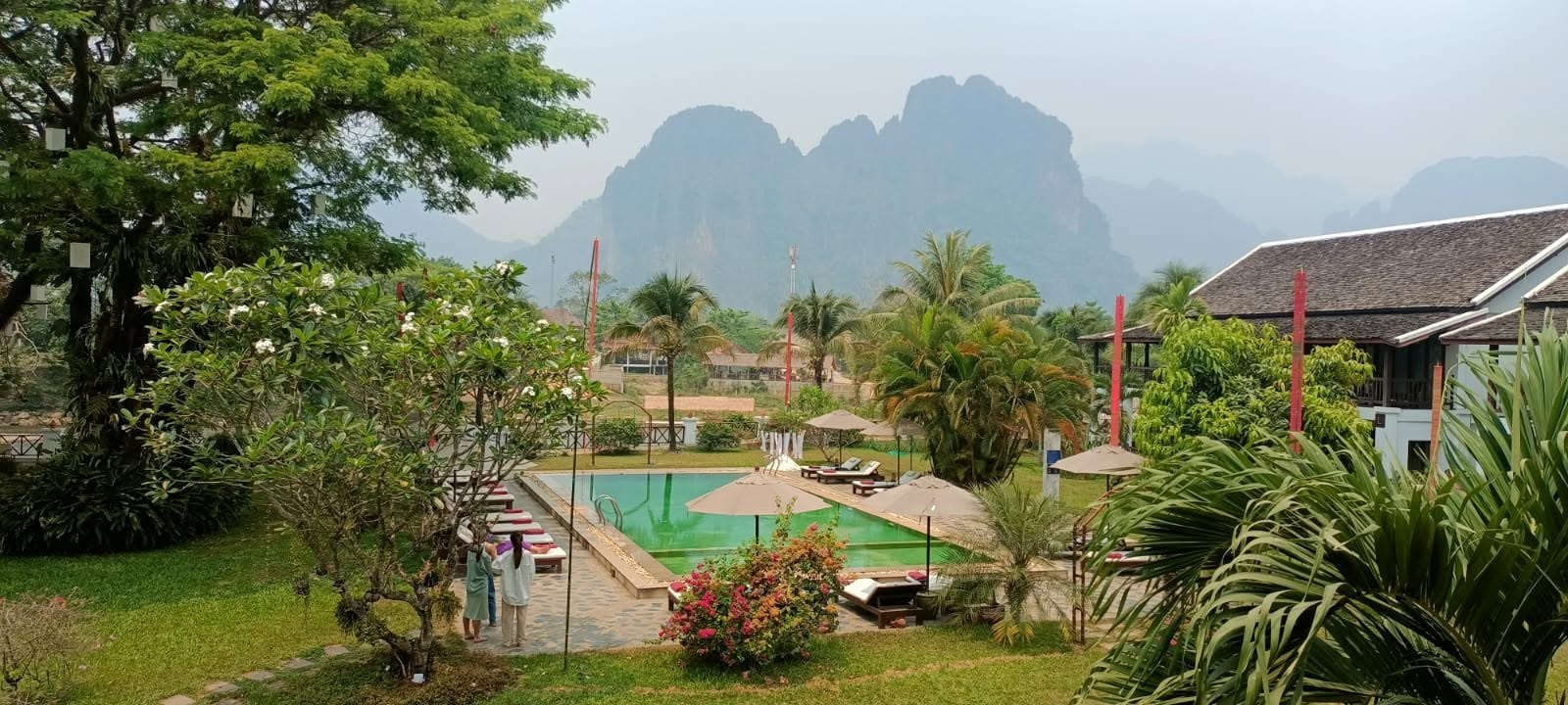 La-Vang Vieng- Pool.jpg