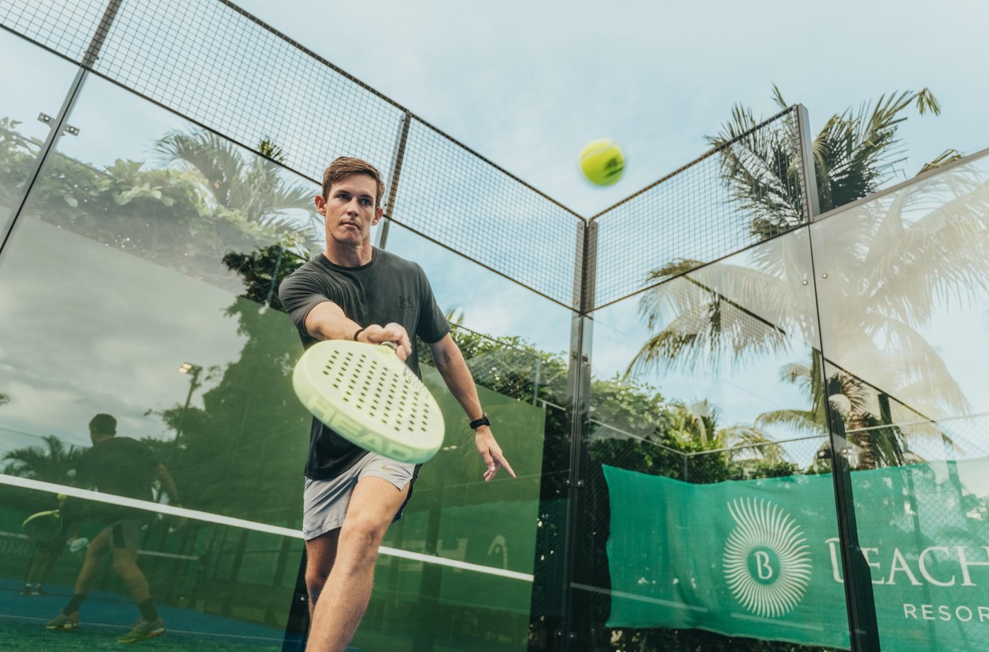 MU-Beachcomber-royal-palm-padel.jpg
