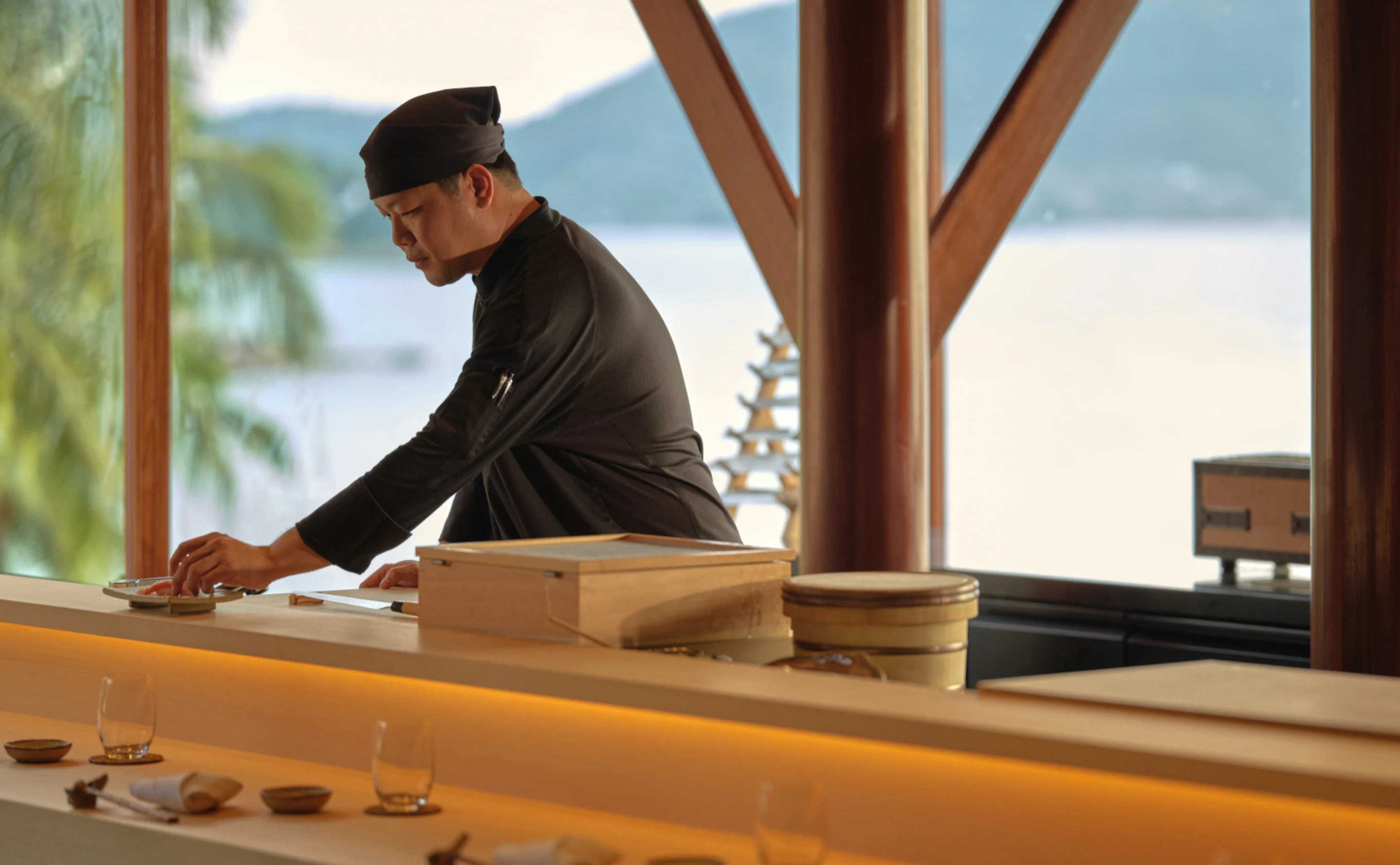 TH-Amanpuri-Dining.webp