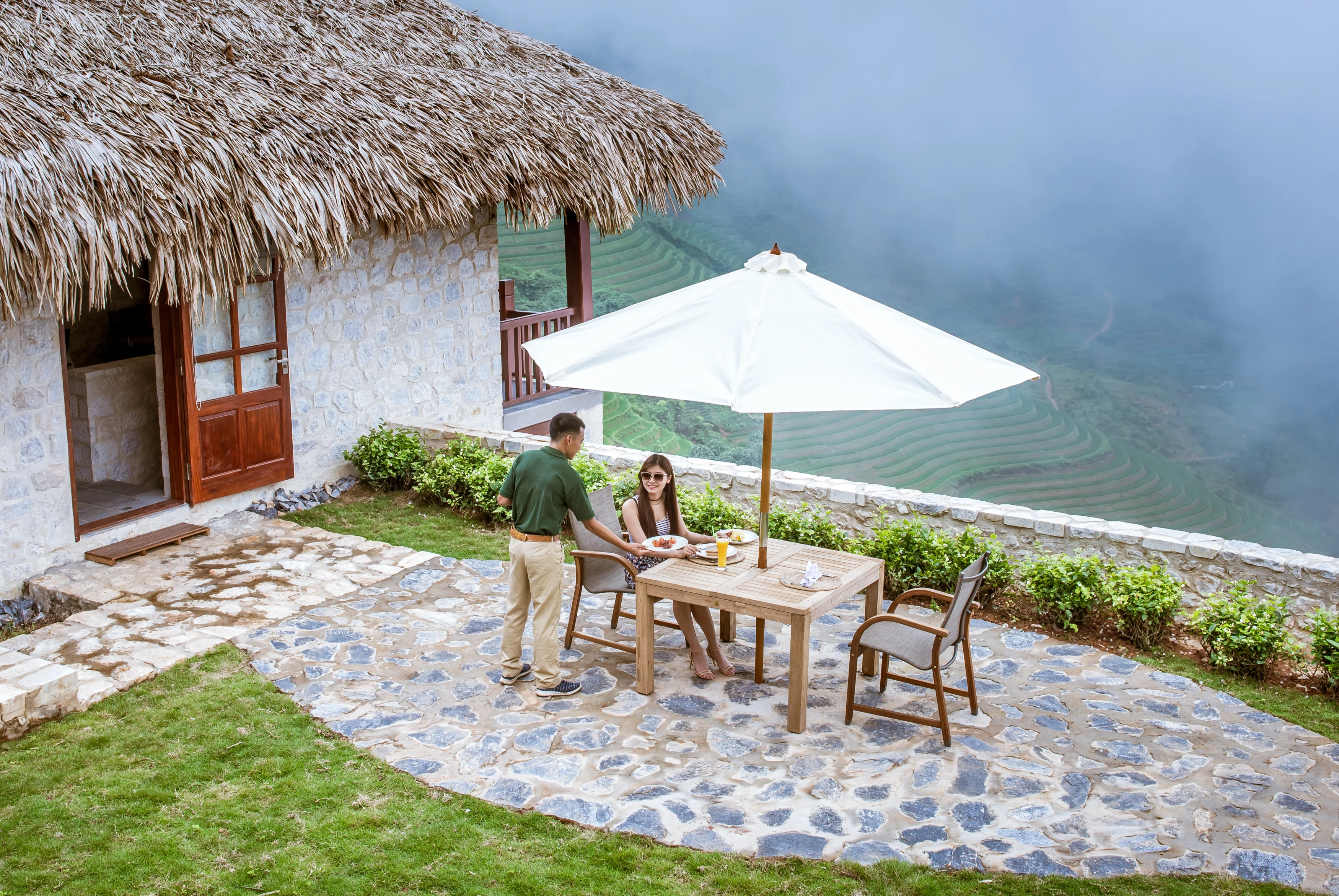 VN - Topas Eco Lodge - Bungalow Terrace.webp