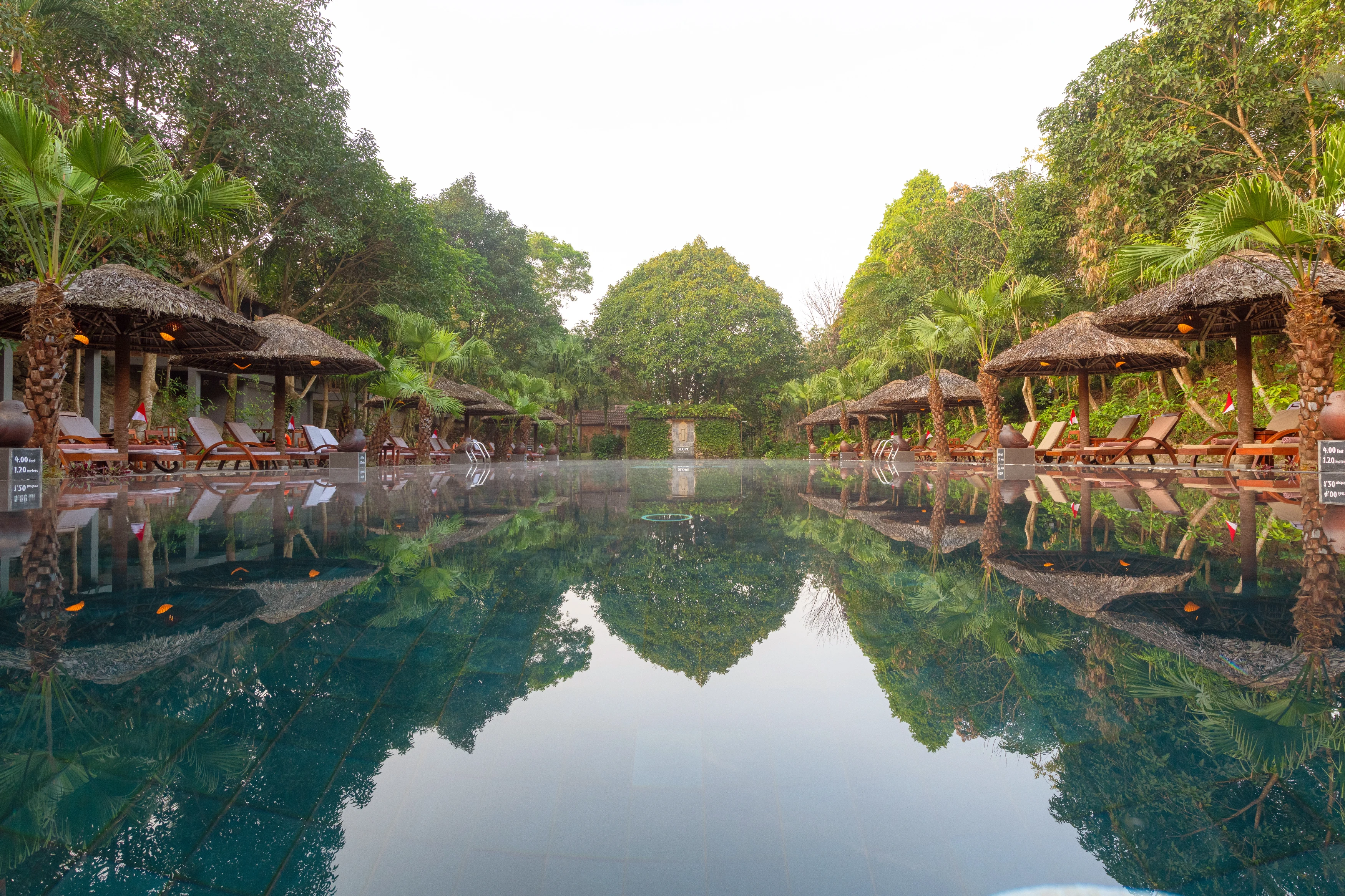 VN - Pilgrimage Village - Slope swimming pool (2).webp
