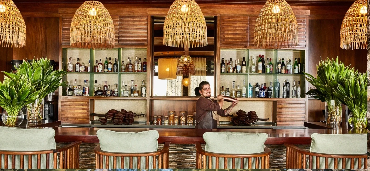 CR-Hacienda Alta Gracia-gin & tonic.webp