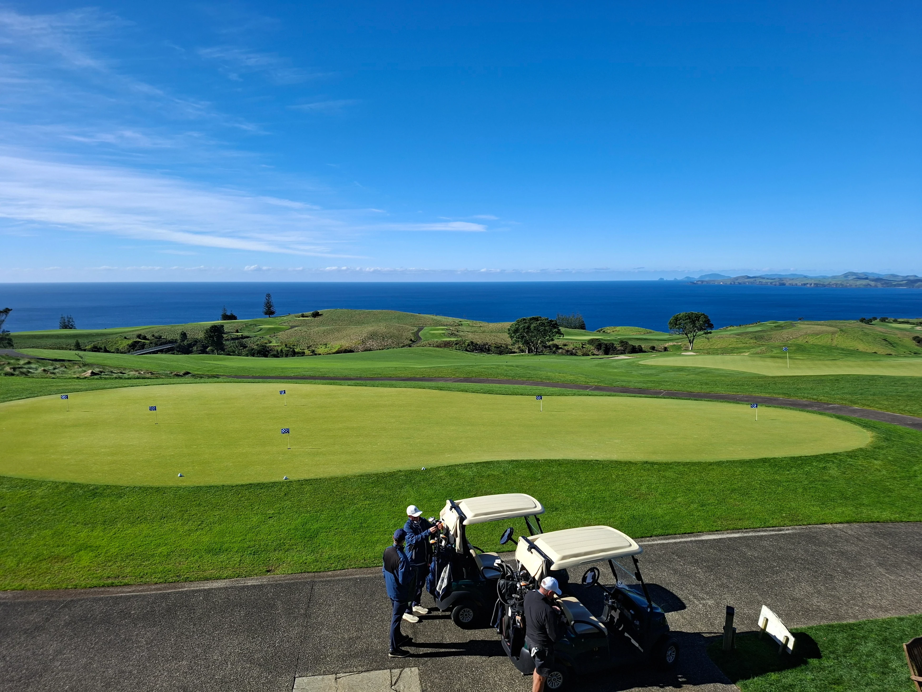 NZ - Famil 2025 - Bay of Islands - golf course.webp