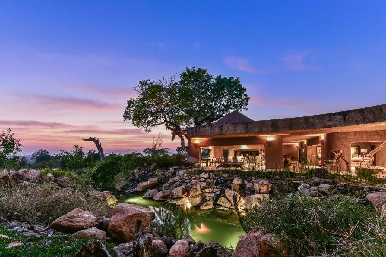 ZA-Sabi Sabi Earth Lodge-lodge at sunrise.webp