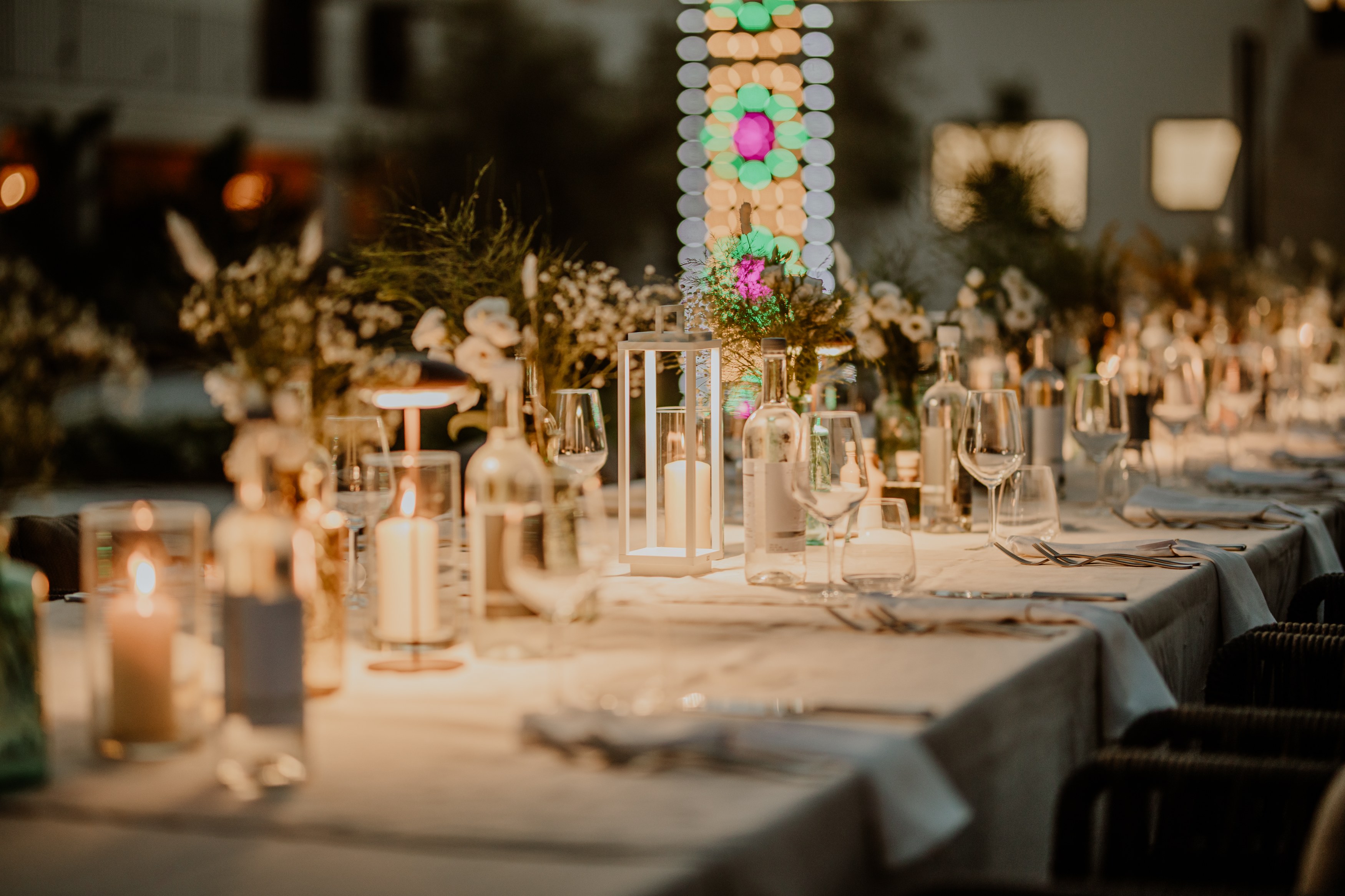 IT-Accommodatie-Corsano-diner table.jpg