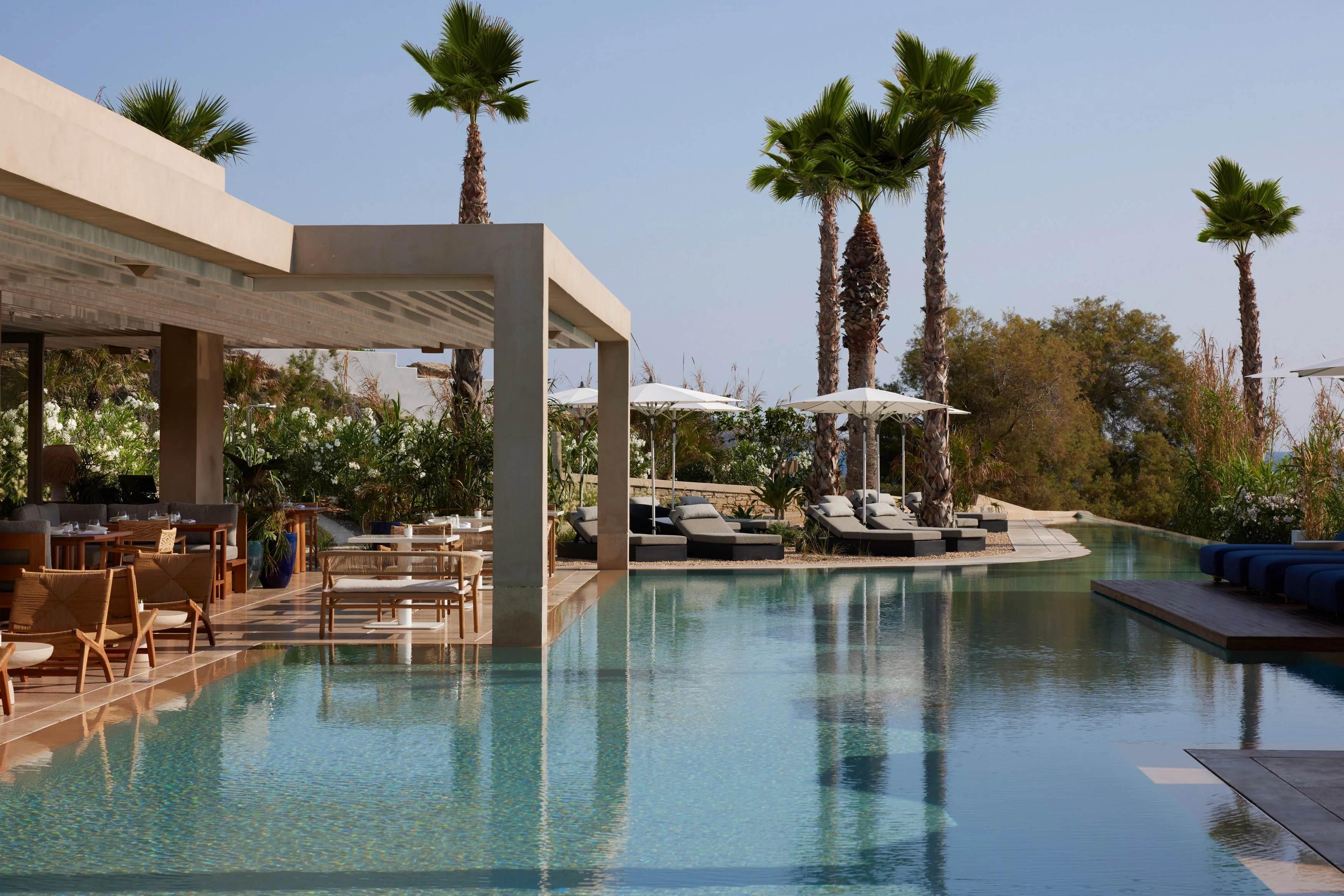 Avant_Mar_Pool_6.webp