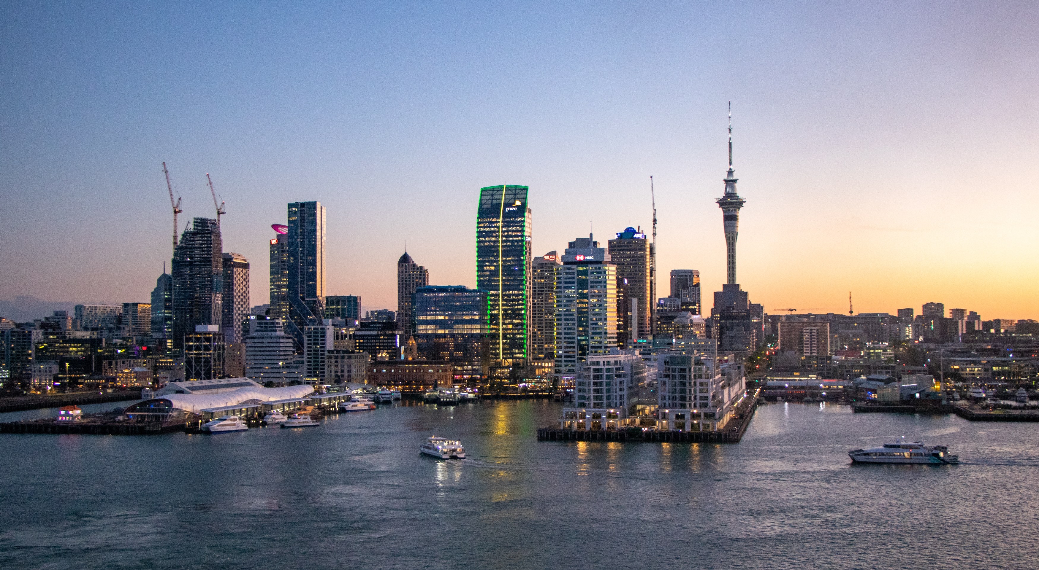 NZ-Auckland-Redactioneel Gebruik-Shutterstock.jpg