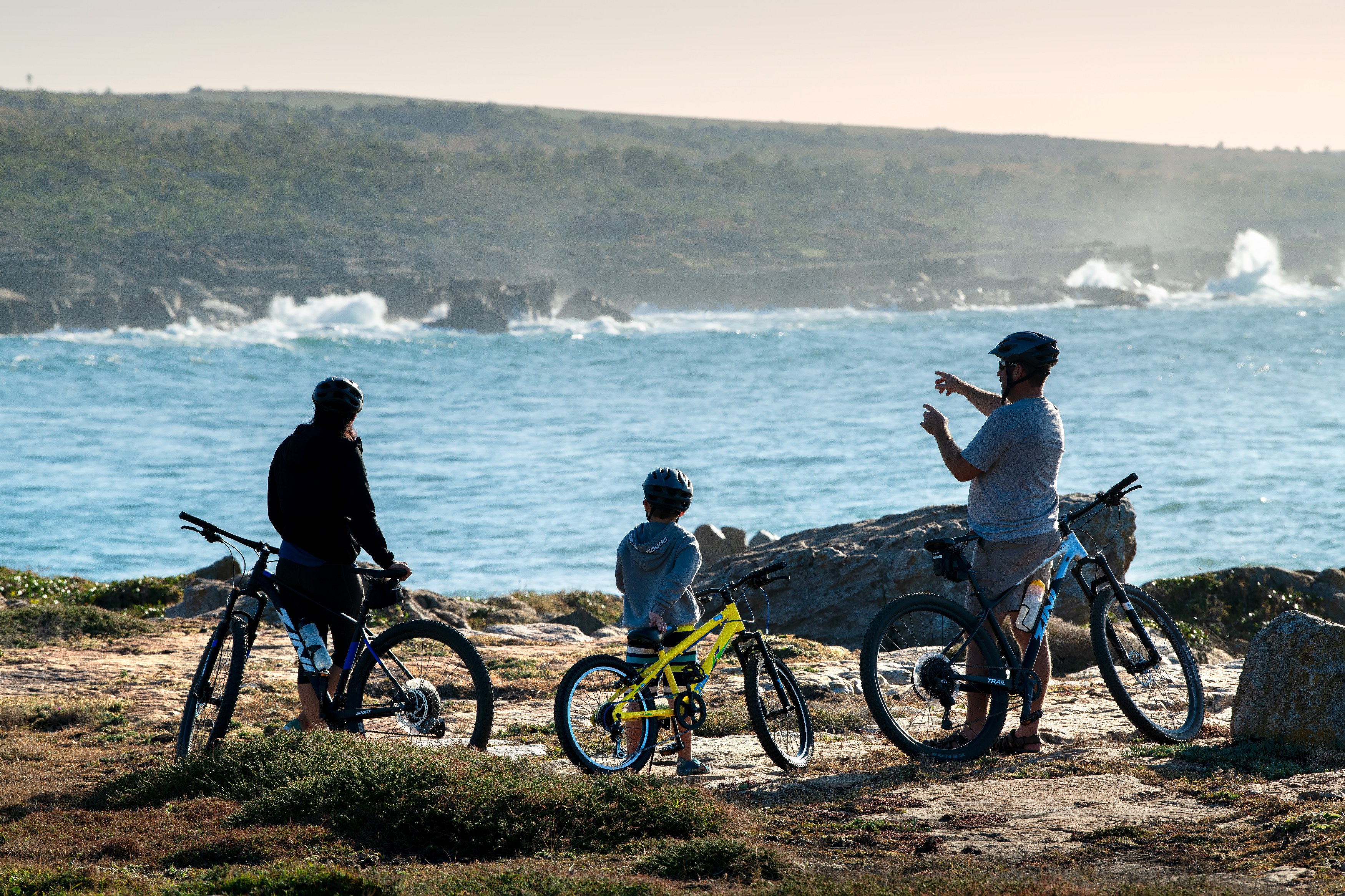 ZA-Gwe-Gwe-Lodge-Cycling.jpg