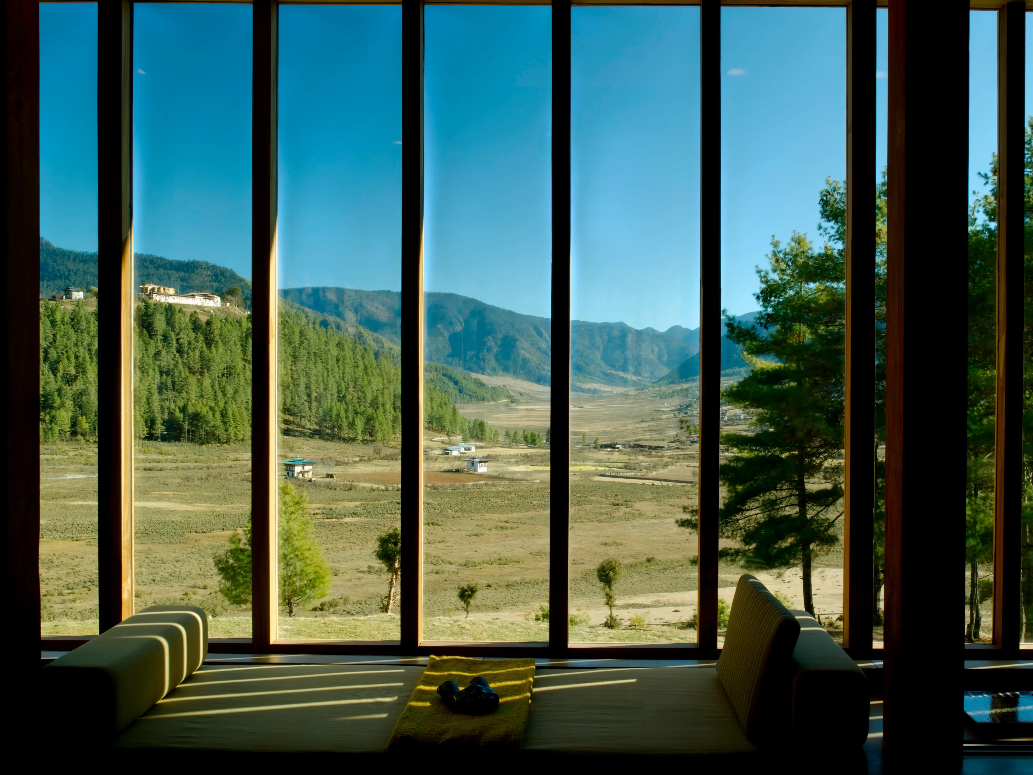 BT - Amankora Gangtey - Living Room View.webp