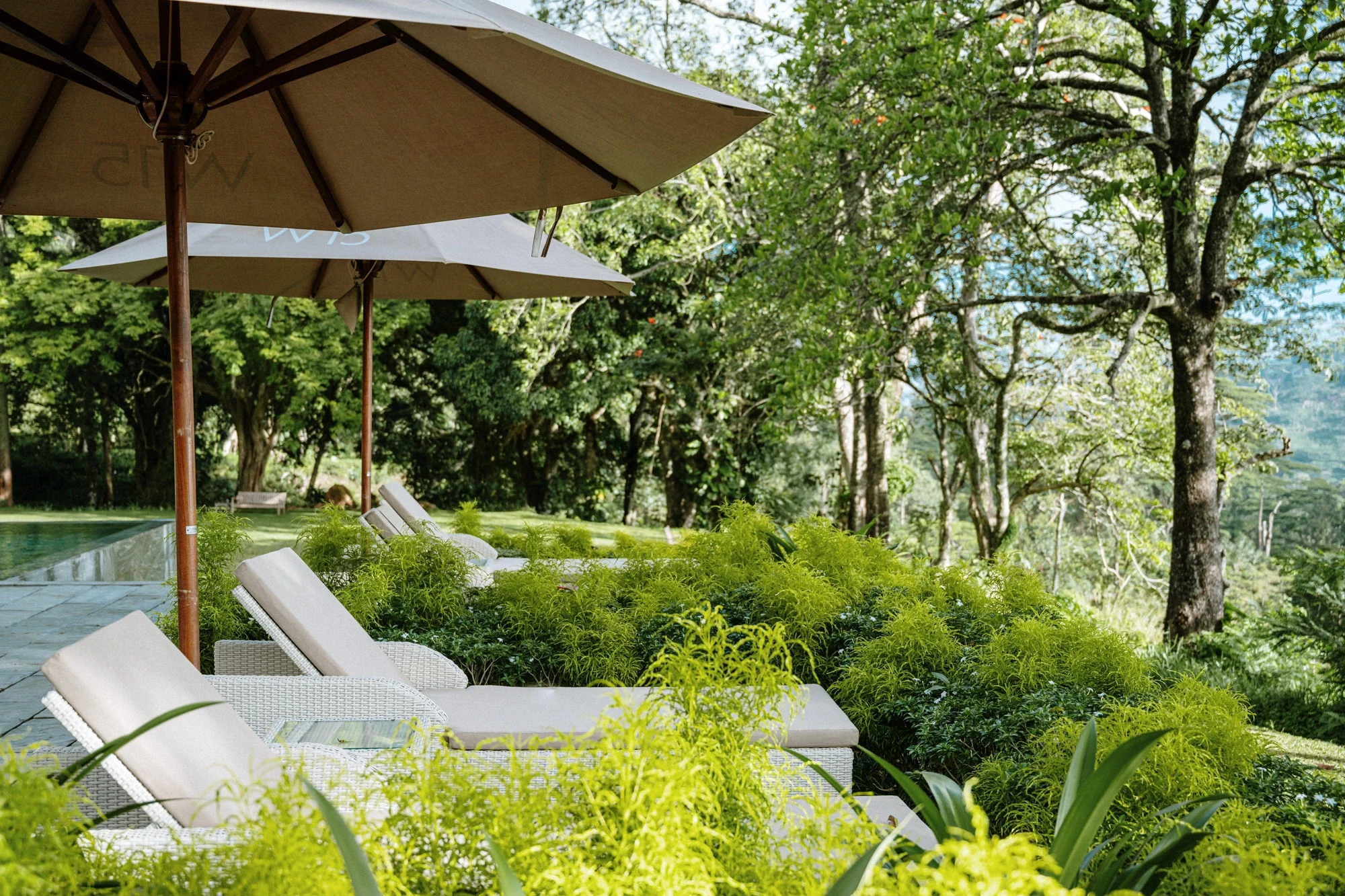 LK-W15-Hanthana-Loungebeds.webp