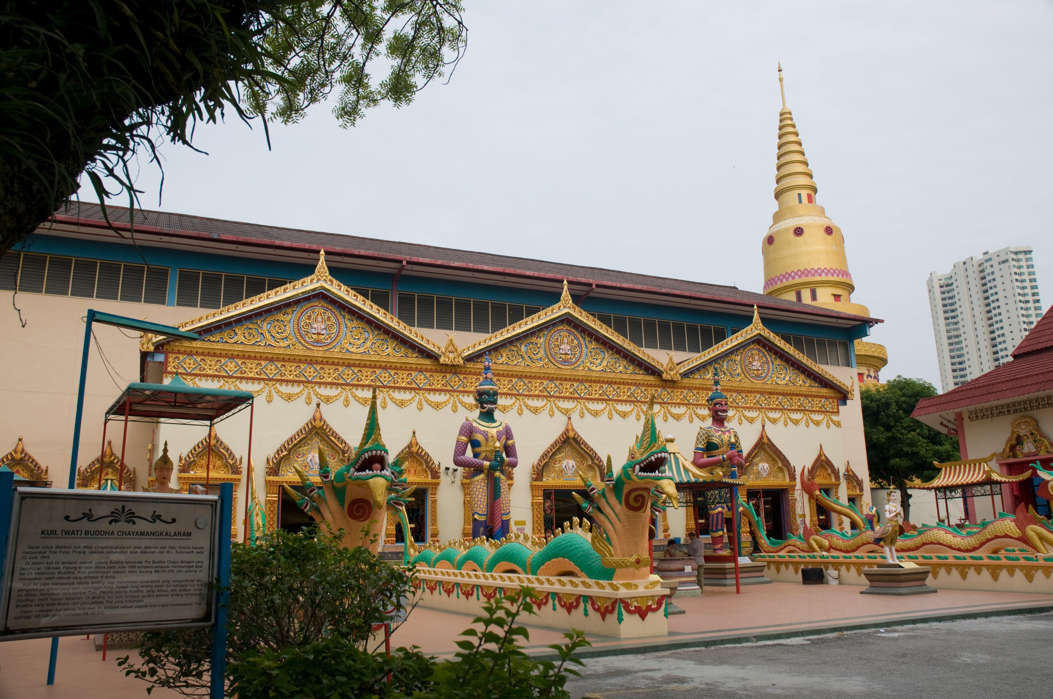 MY - Penang - Malaysia Tourism Wat Chaiyamangkalaram.JPG