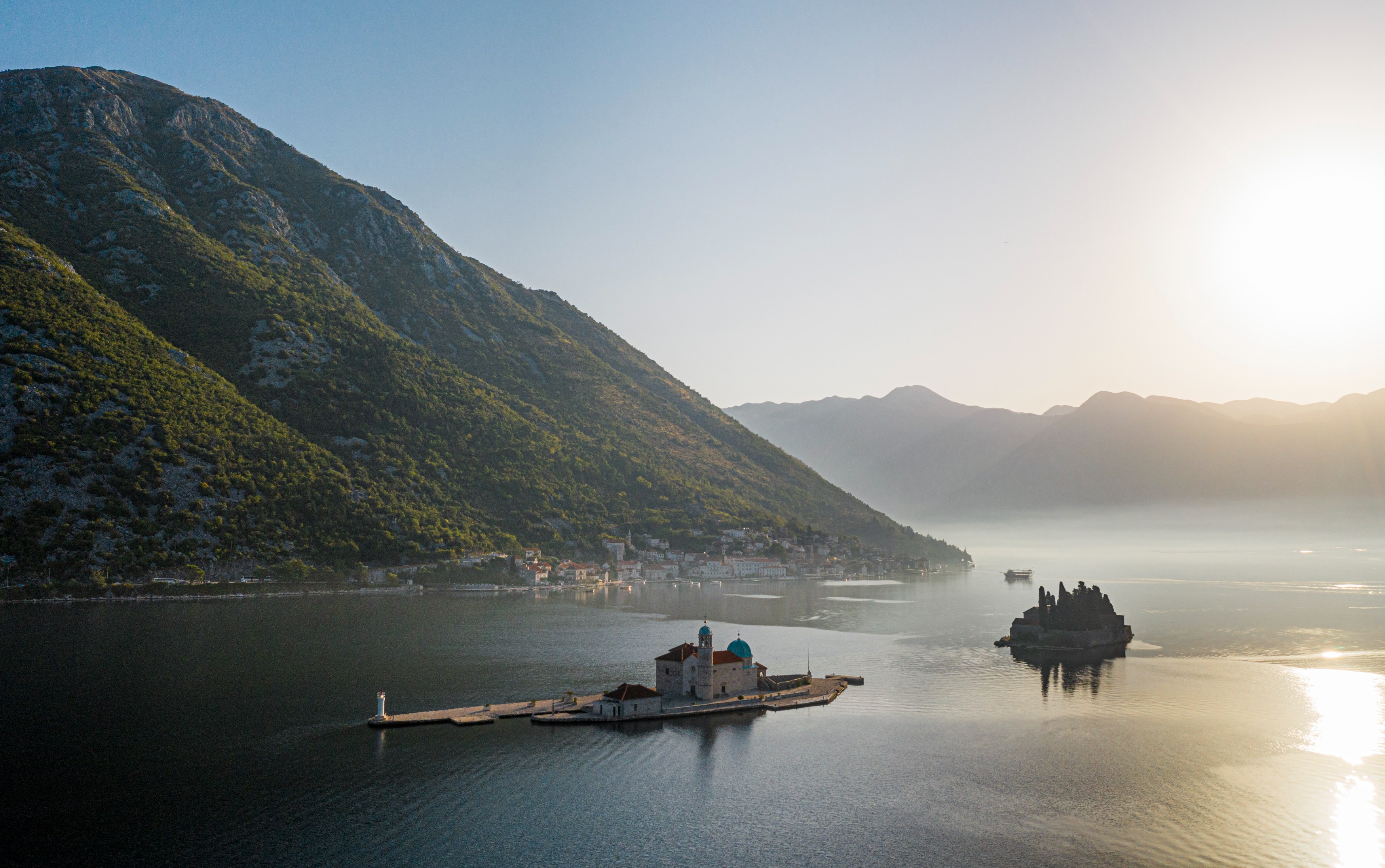 ME-Excursie-Luscious-tales-of-Kotor-and-Perast.beleven.jpg