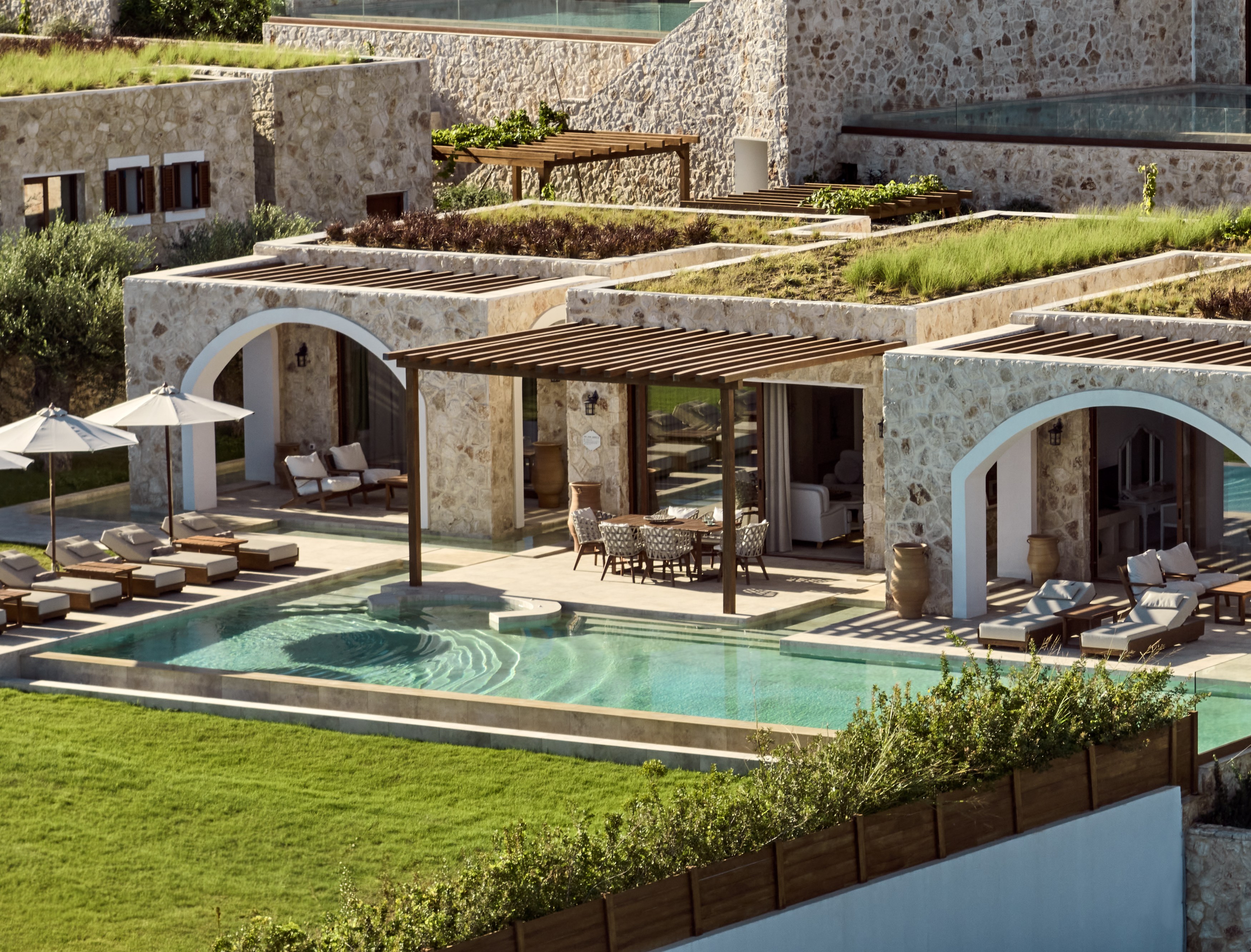 GR - accommodatie - Lesante Cape - Exterior.jpg
