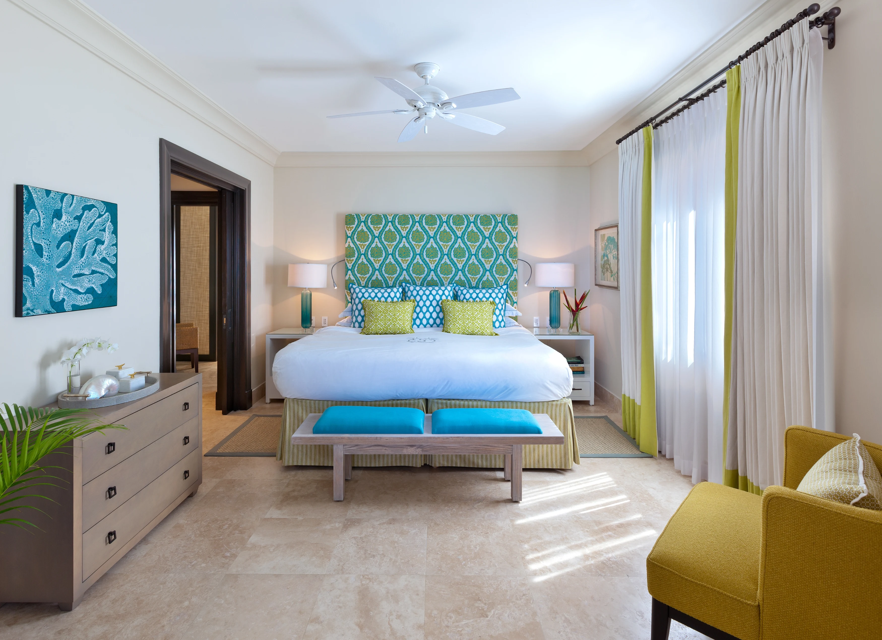 BB - The Sandpiper  - Beach House Suite Sand Dollar.webp