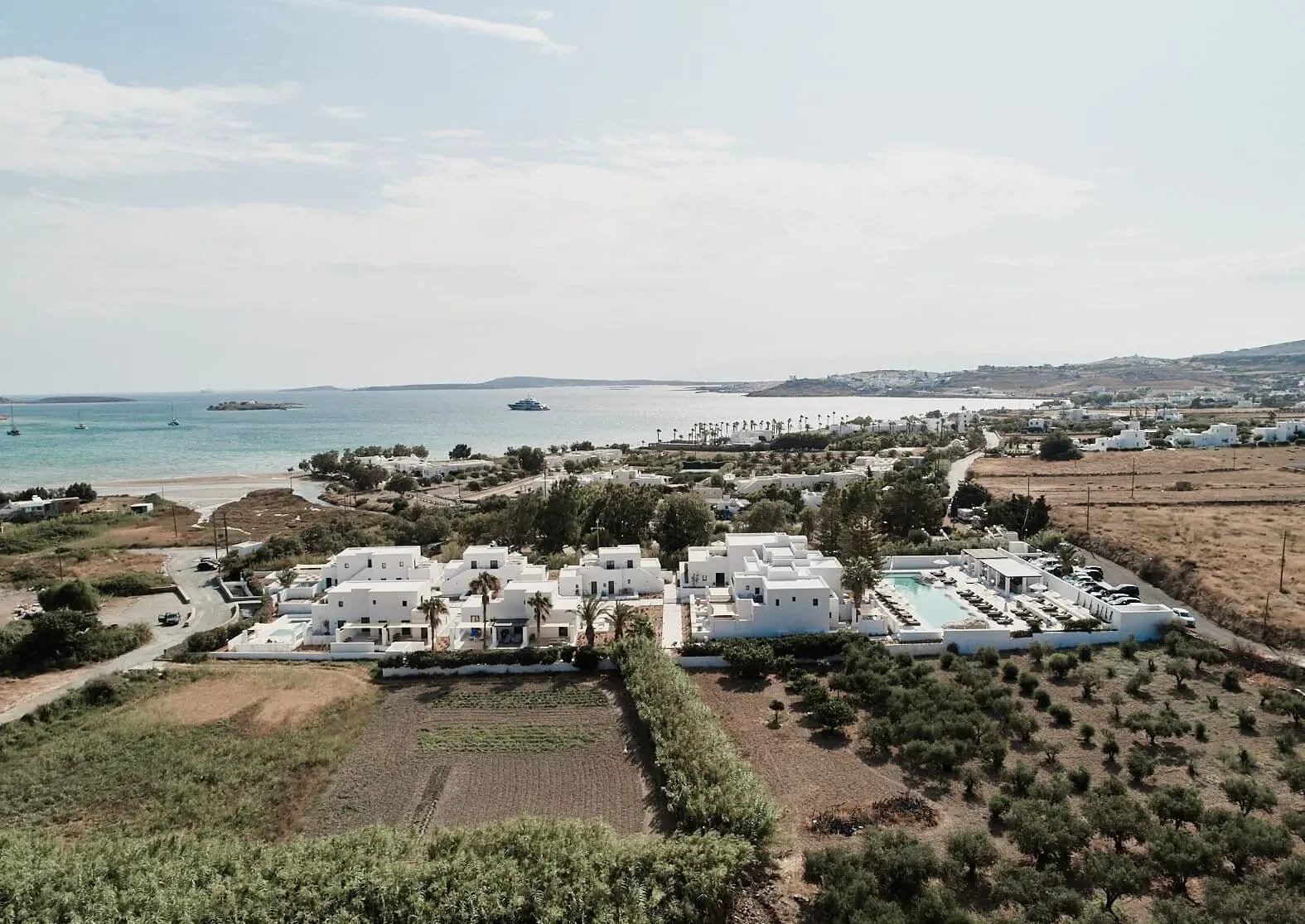 GR - Parilio Hotel - Overview.webp