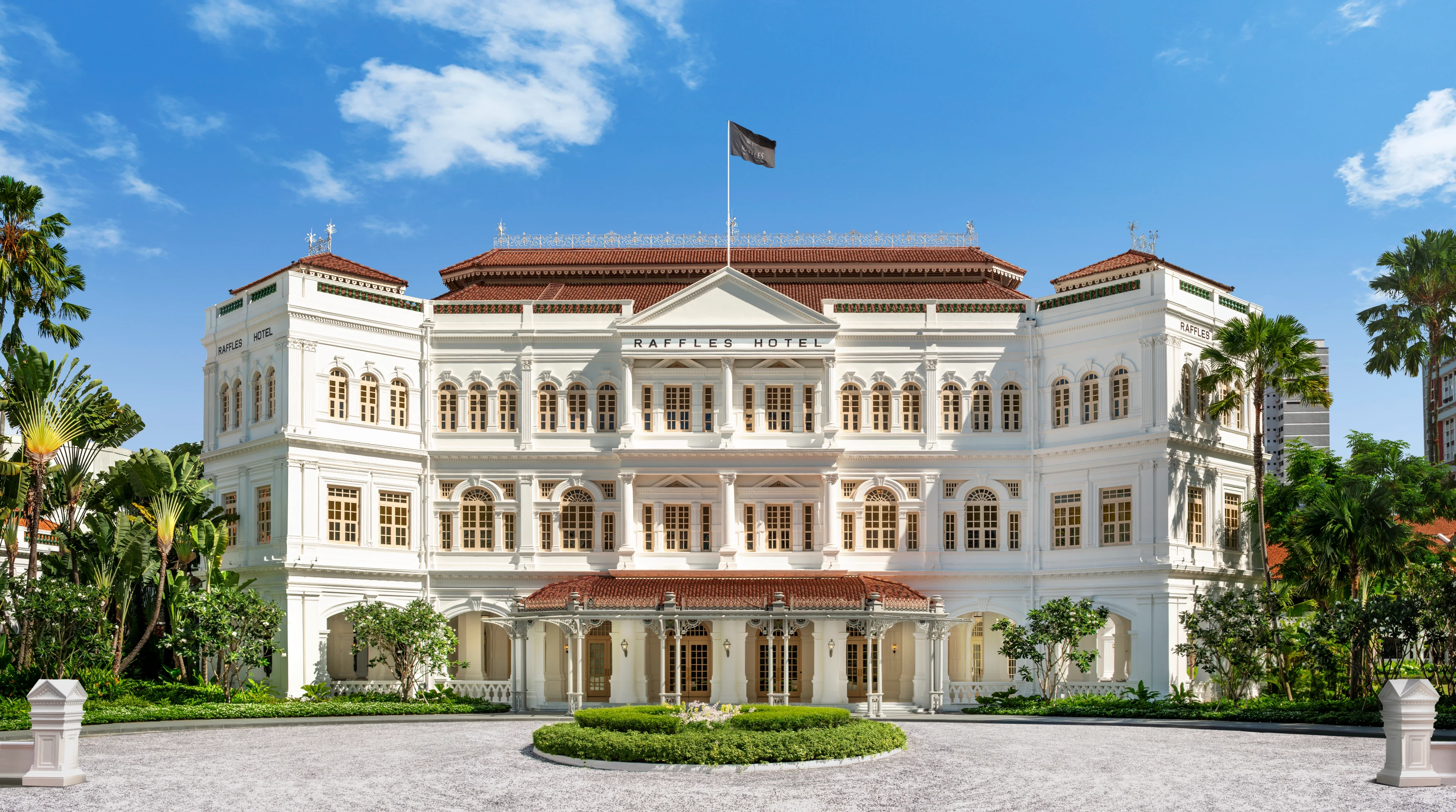 SG - Raffles Hotel - Exterior.webp