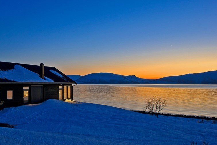 NO-Lyngen Exprience-exterior (3).jpg
