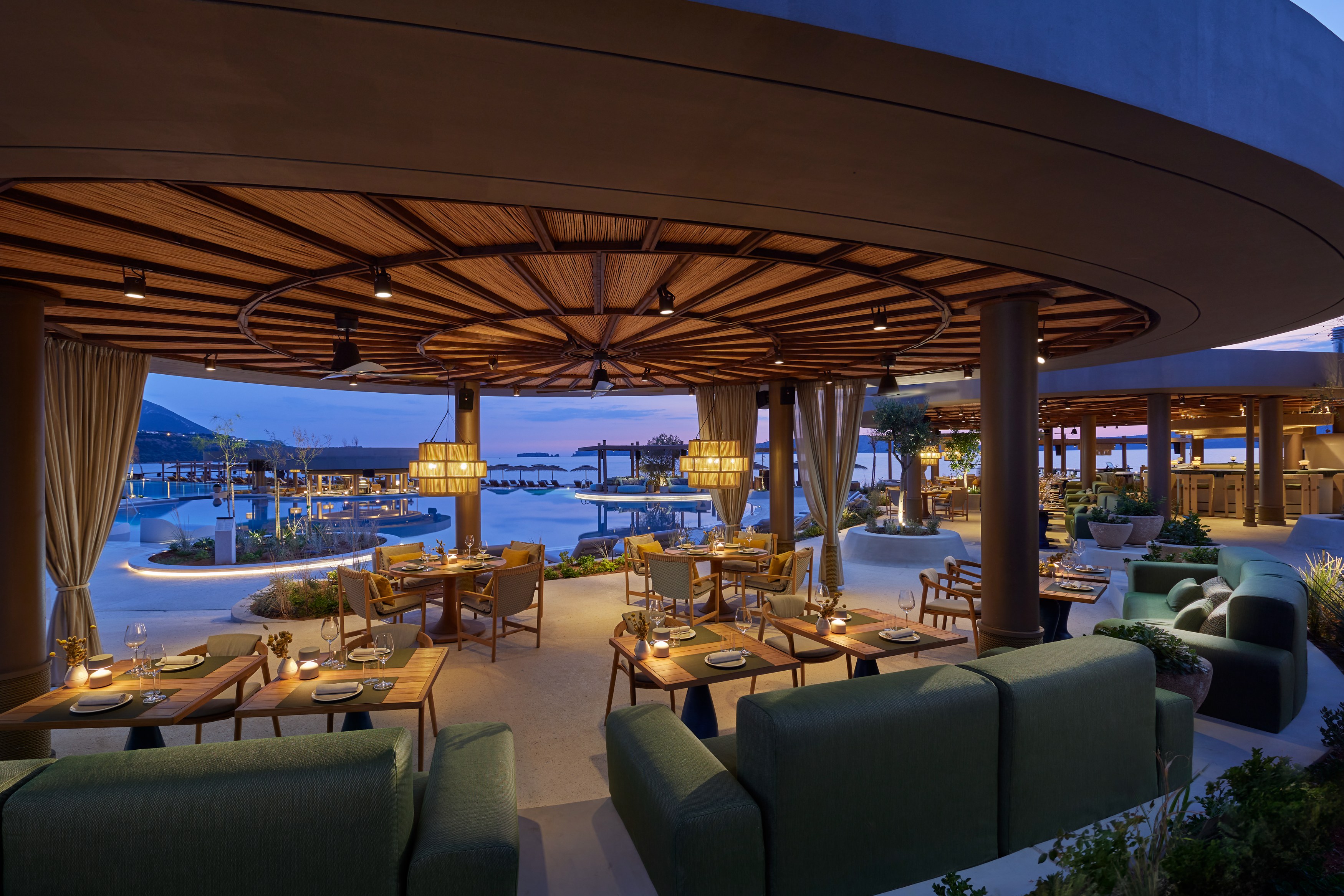 GR -Mandarin Oriental, Costa Navarino - Tahir Dusk.jpg