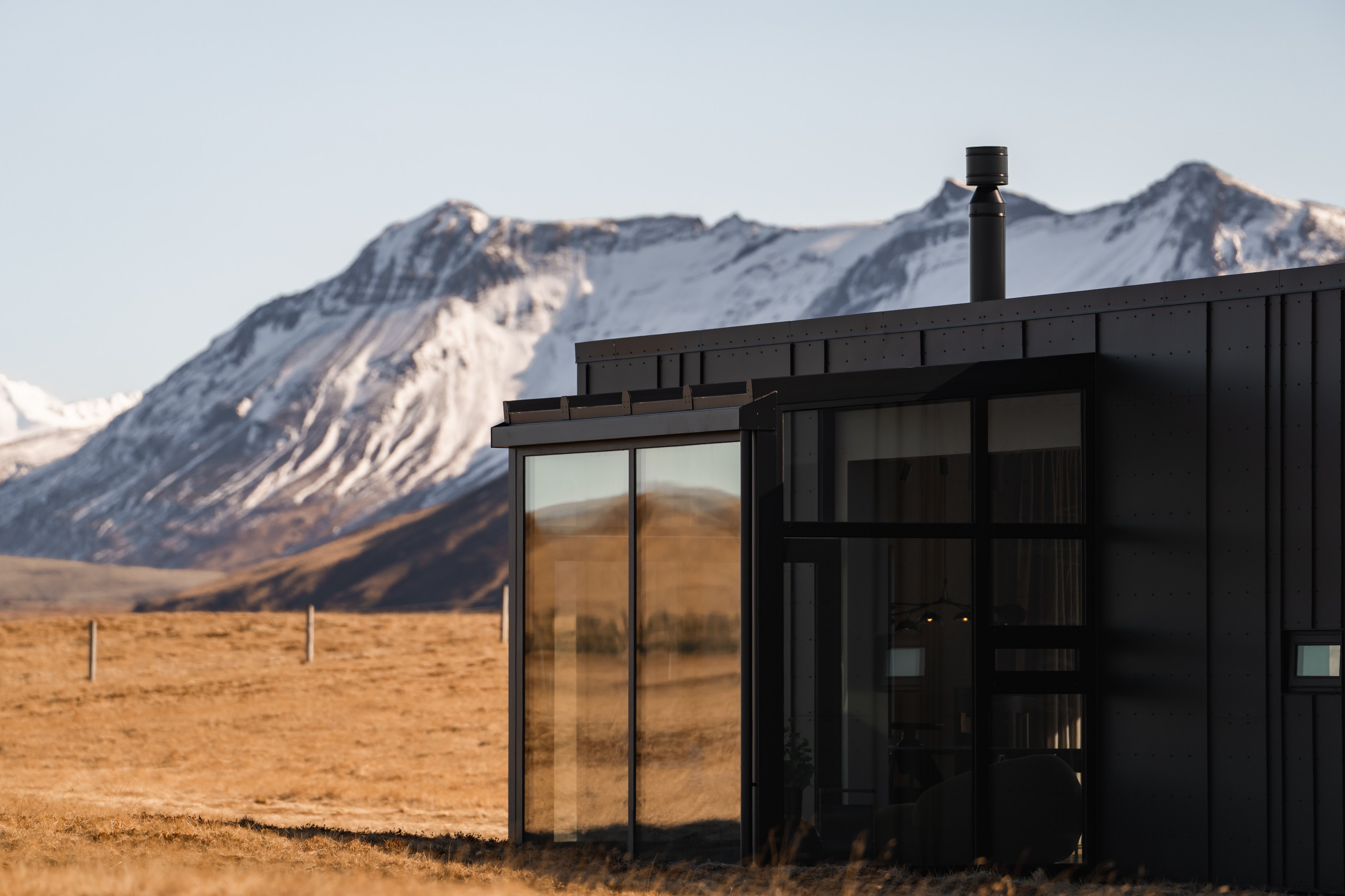 IS- Accommodatie-Hof-Luxury-Villa-header.jpg