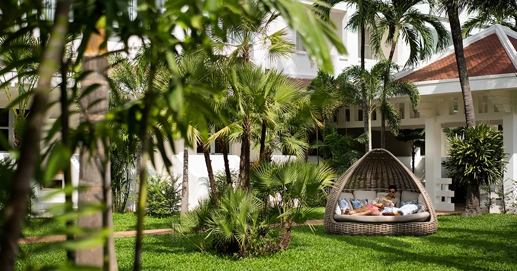 KH - Raffles Grand d'Angkor - Poolside Cabana.webp