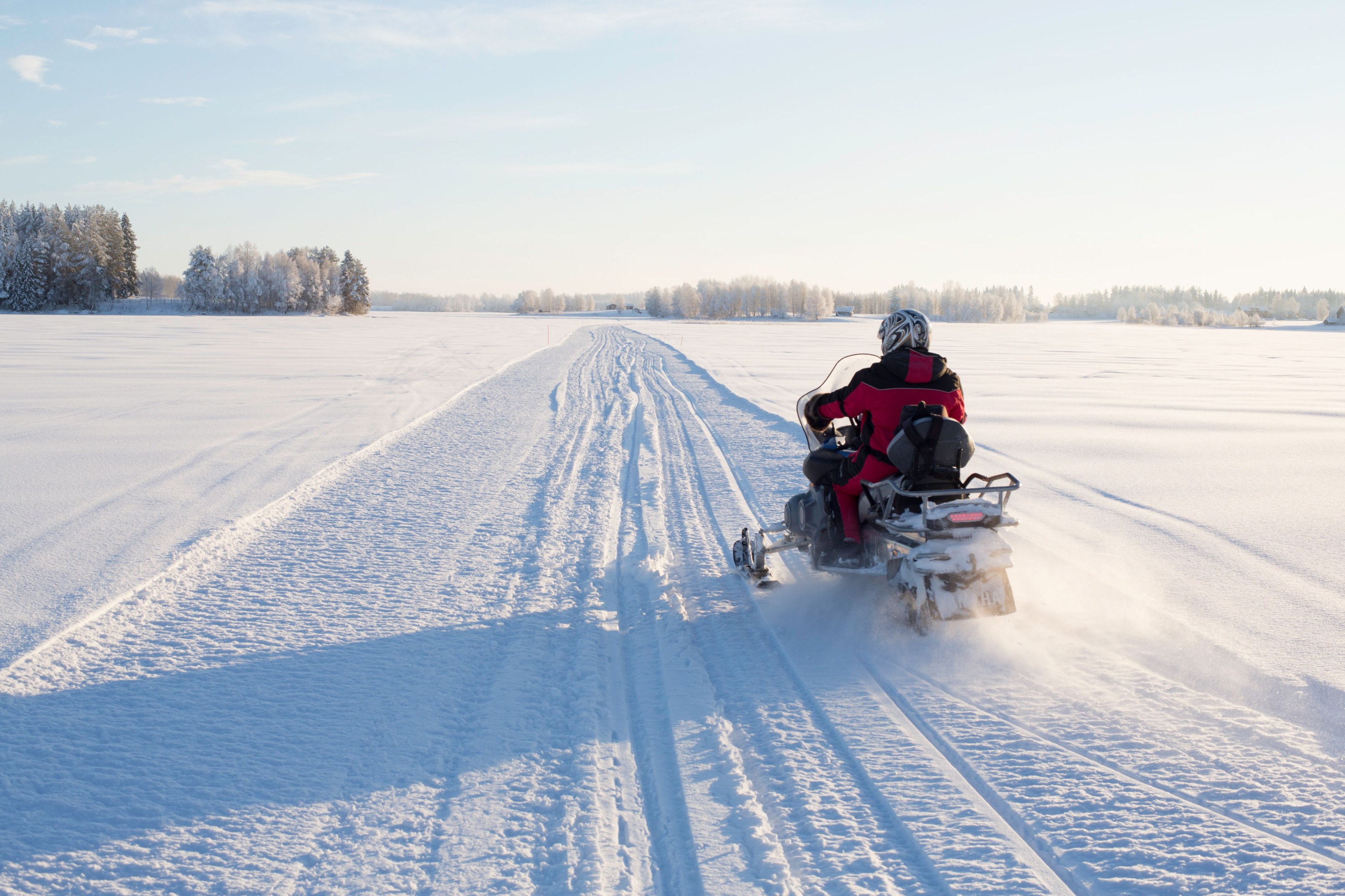 SE - Sorbyn Lodge - Snowmobile safari 4.jpeg