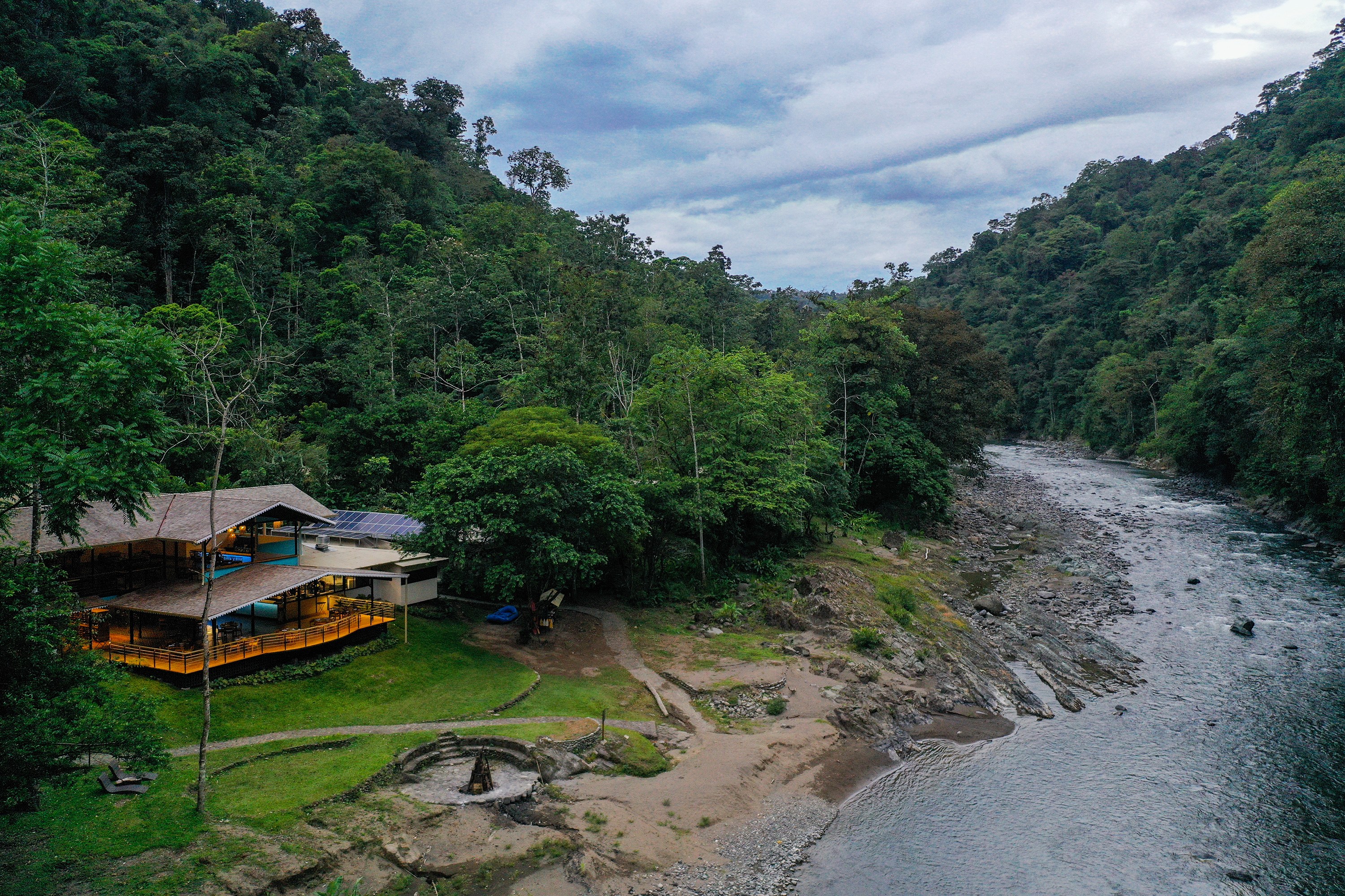 CR- Pacuare Lodge - river.jpg