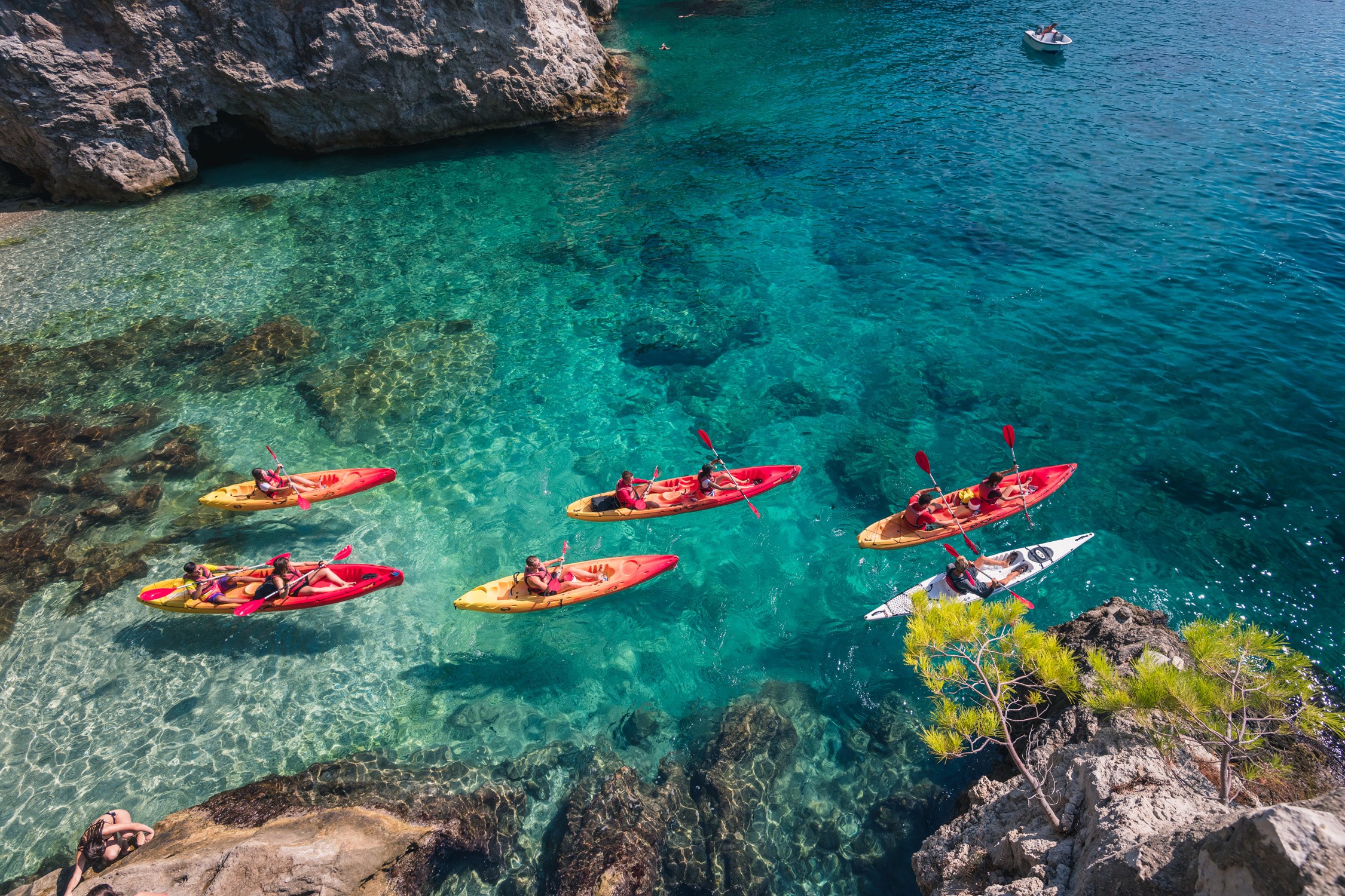 HR - Villa Dubrovnik - kayaking 1.jpg