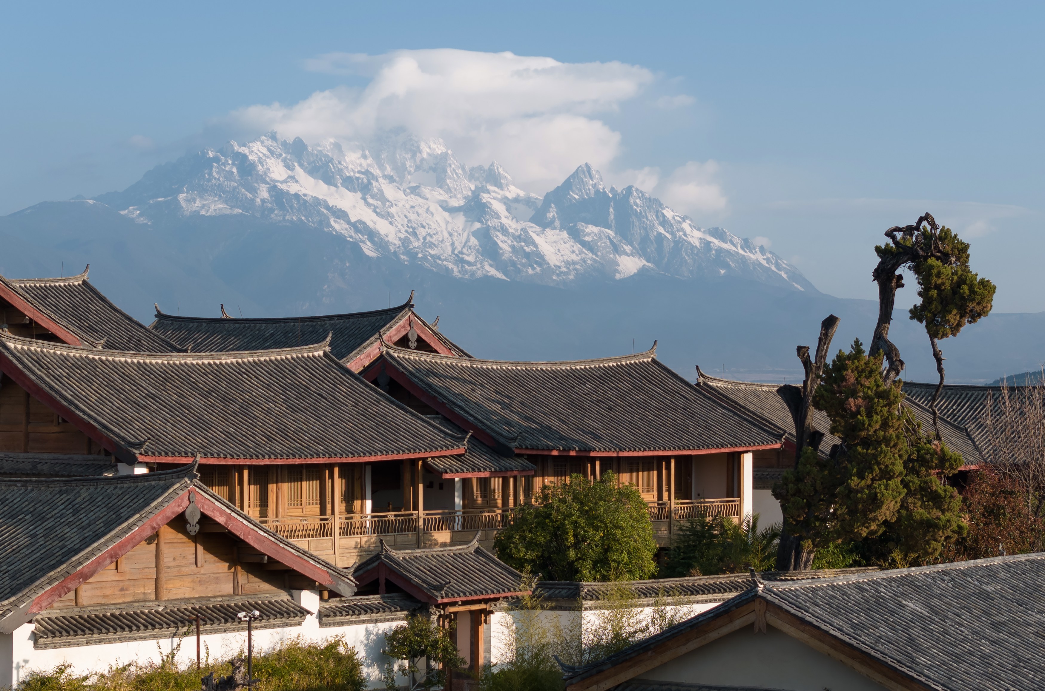 CN - Amandayan - Resort & Jade Dragon Snow Mountain.jpg