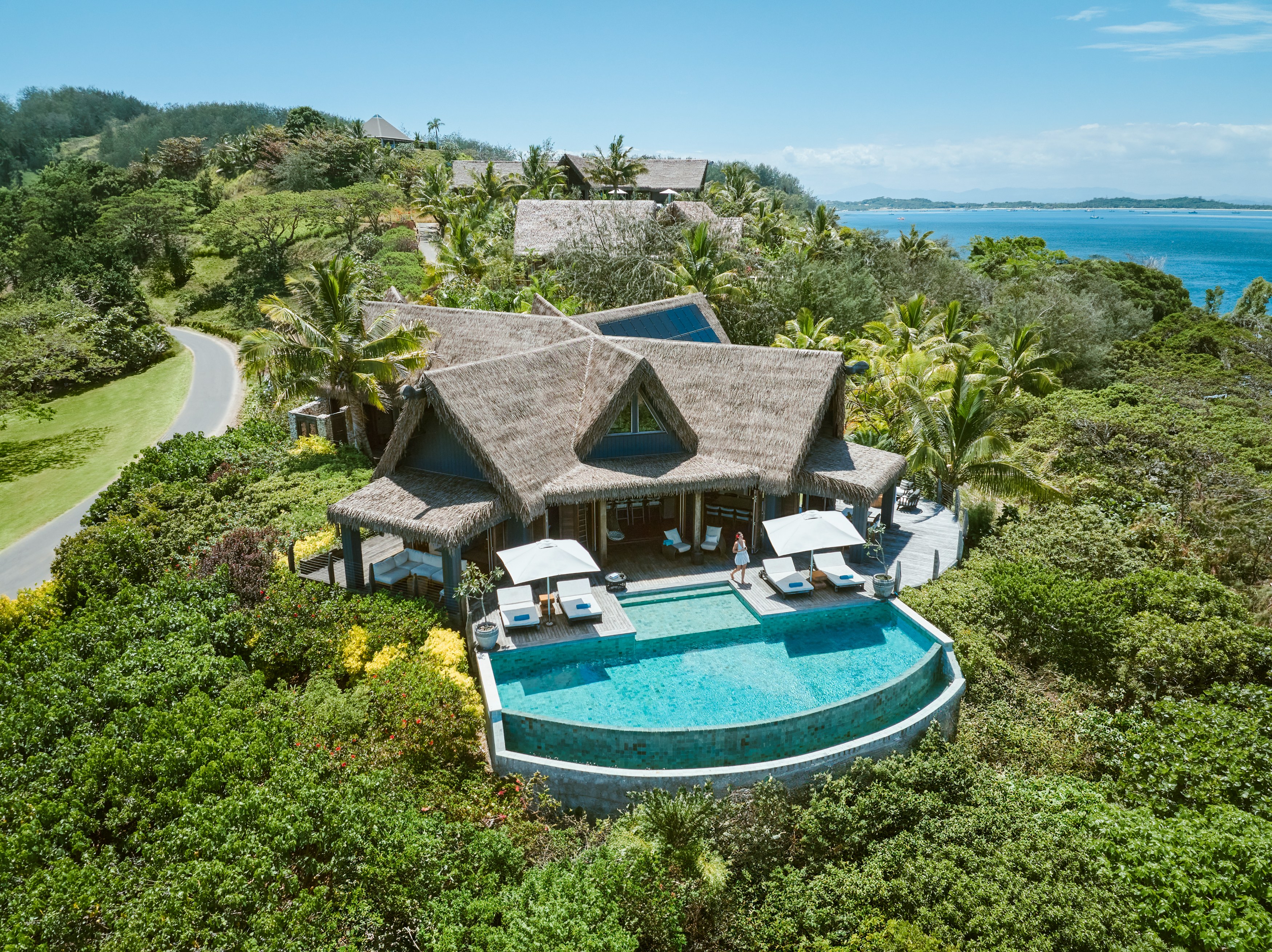 FJ - Accommodatie - Six Senses Fiji -Four-Bedroom Oceanview Residence 2.jpg