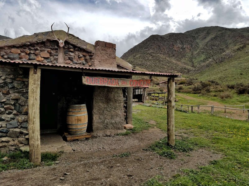 AR-Excursie-Mendoza-horseback-riding-quebrada-del-condor-basistekst-compressed.jpg