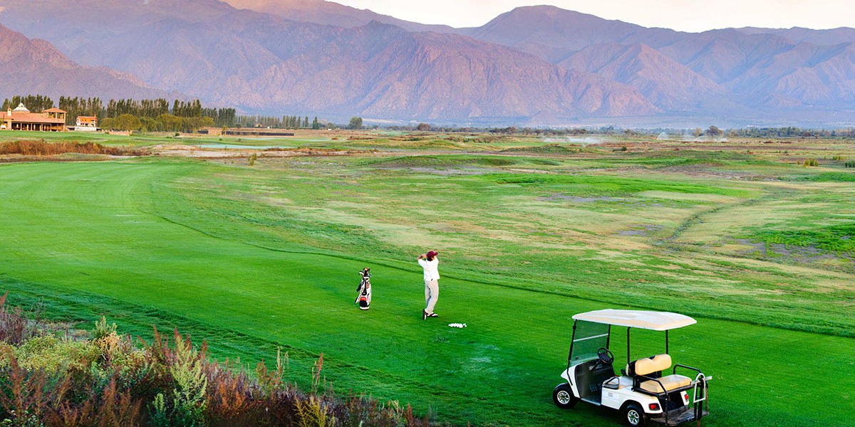 AR_Accommodatie-hotel-Grace-Cafayate-golf.jpg