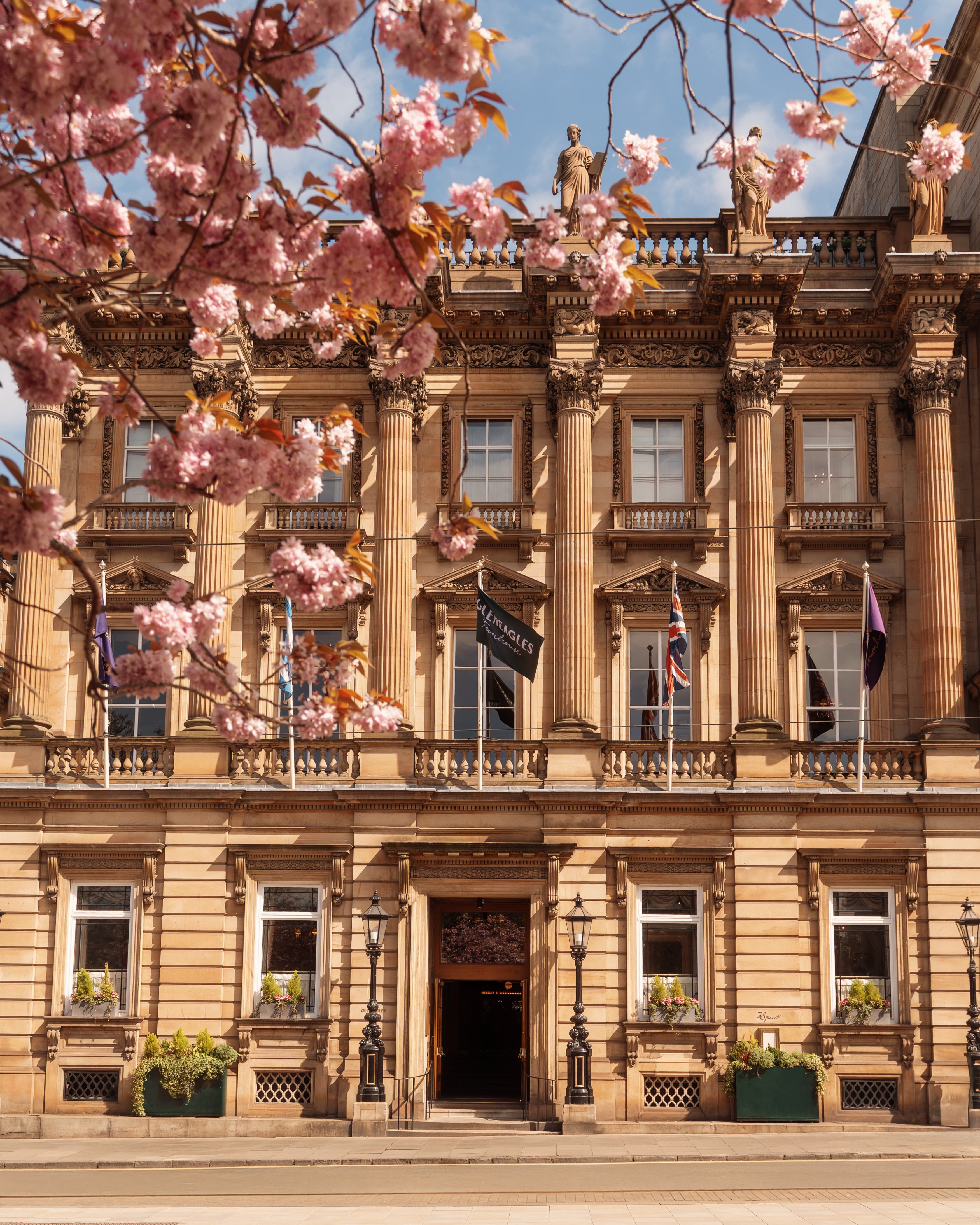 GB - accommodatie Gleneagles Townhouse Exterior header.JPG