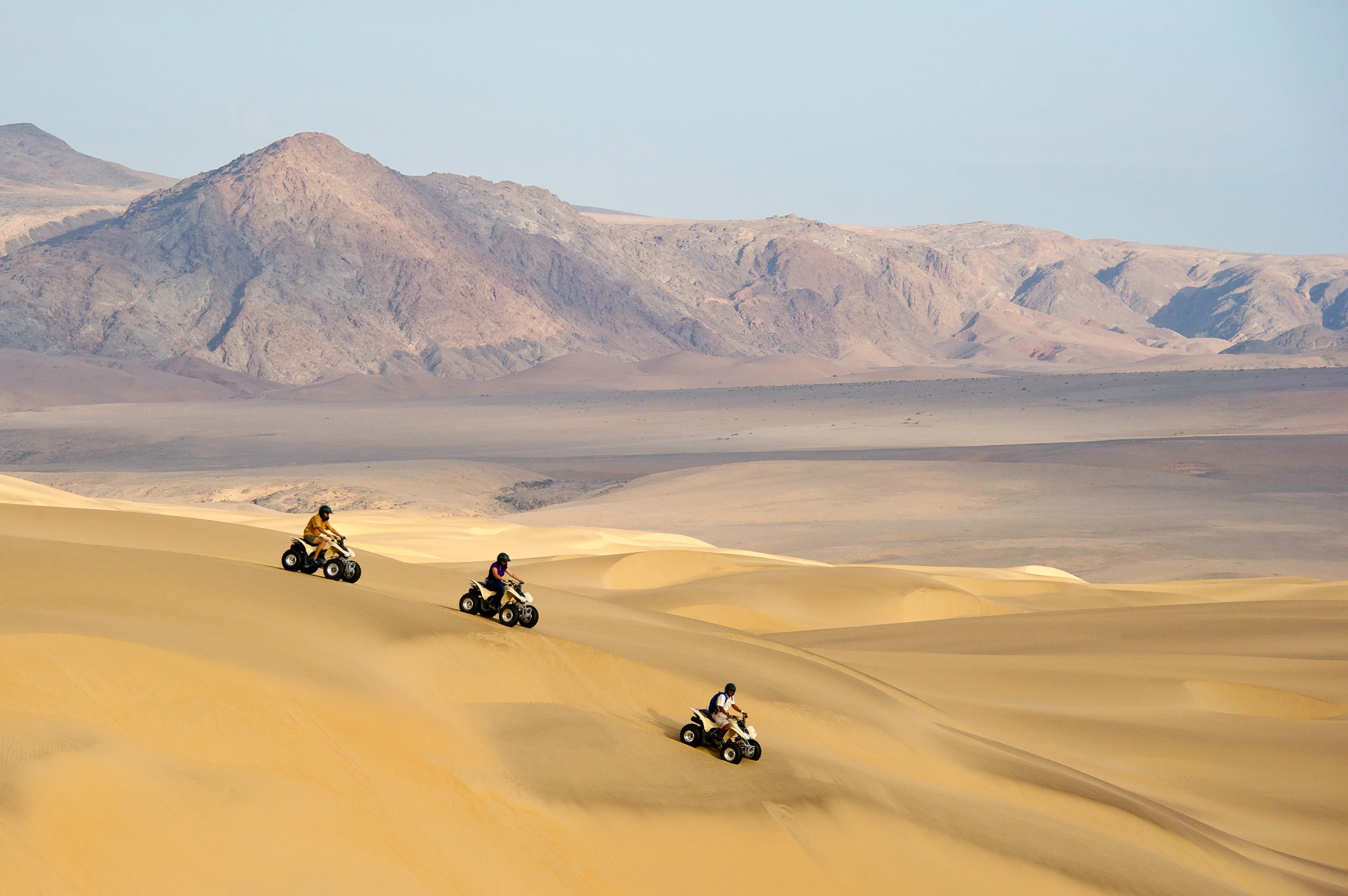NA - Serra Cafema Camp - Quadbiking.webp