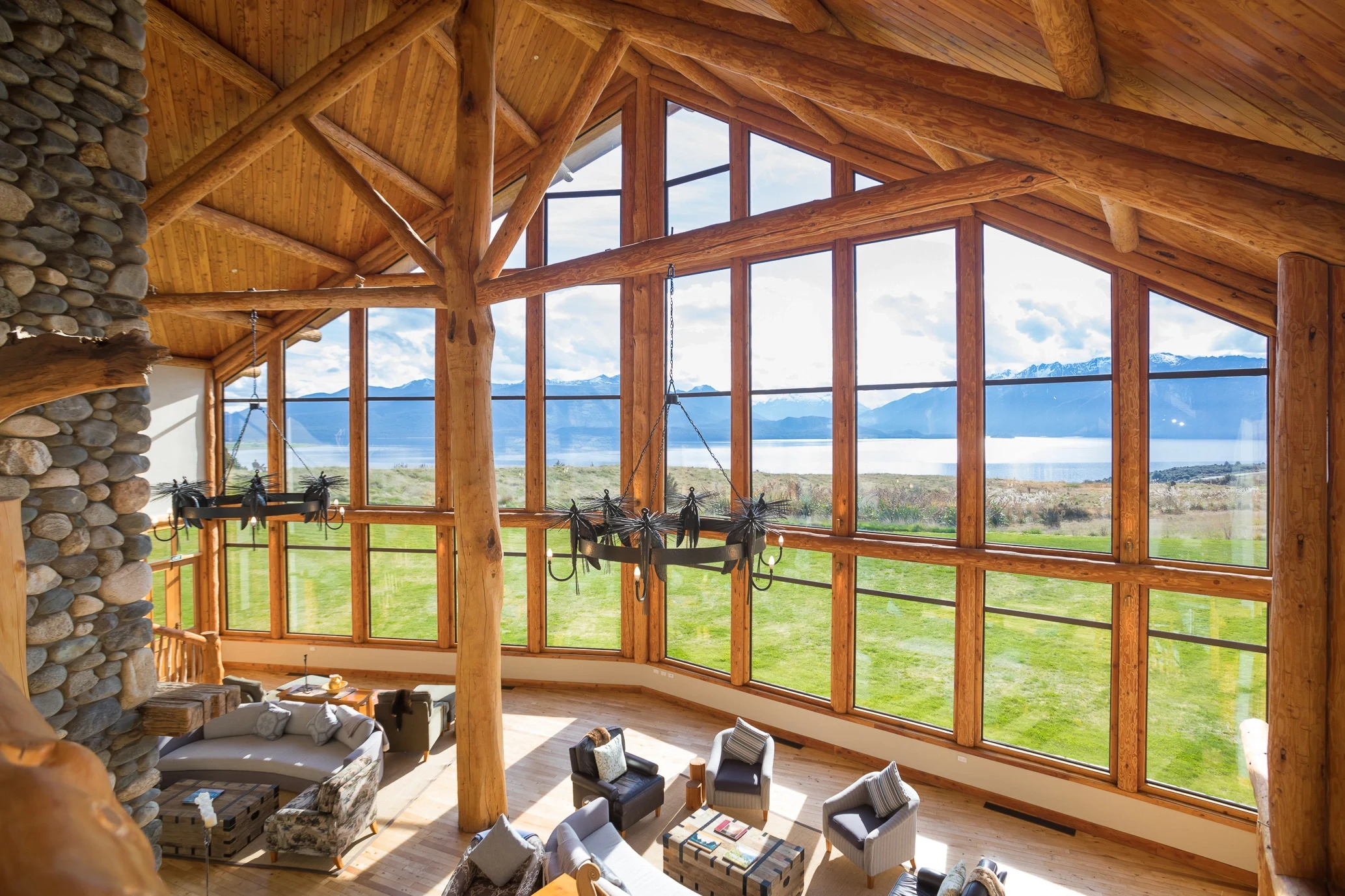 NZ - Fiordland Lodge - Great Room.webp