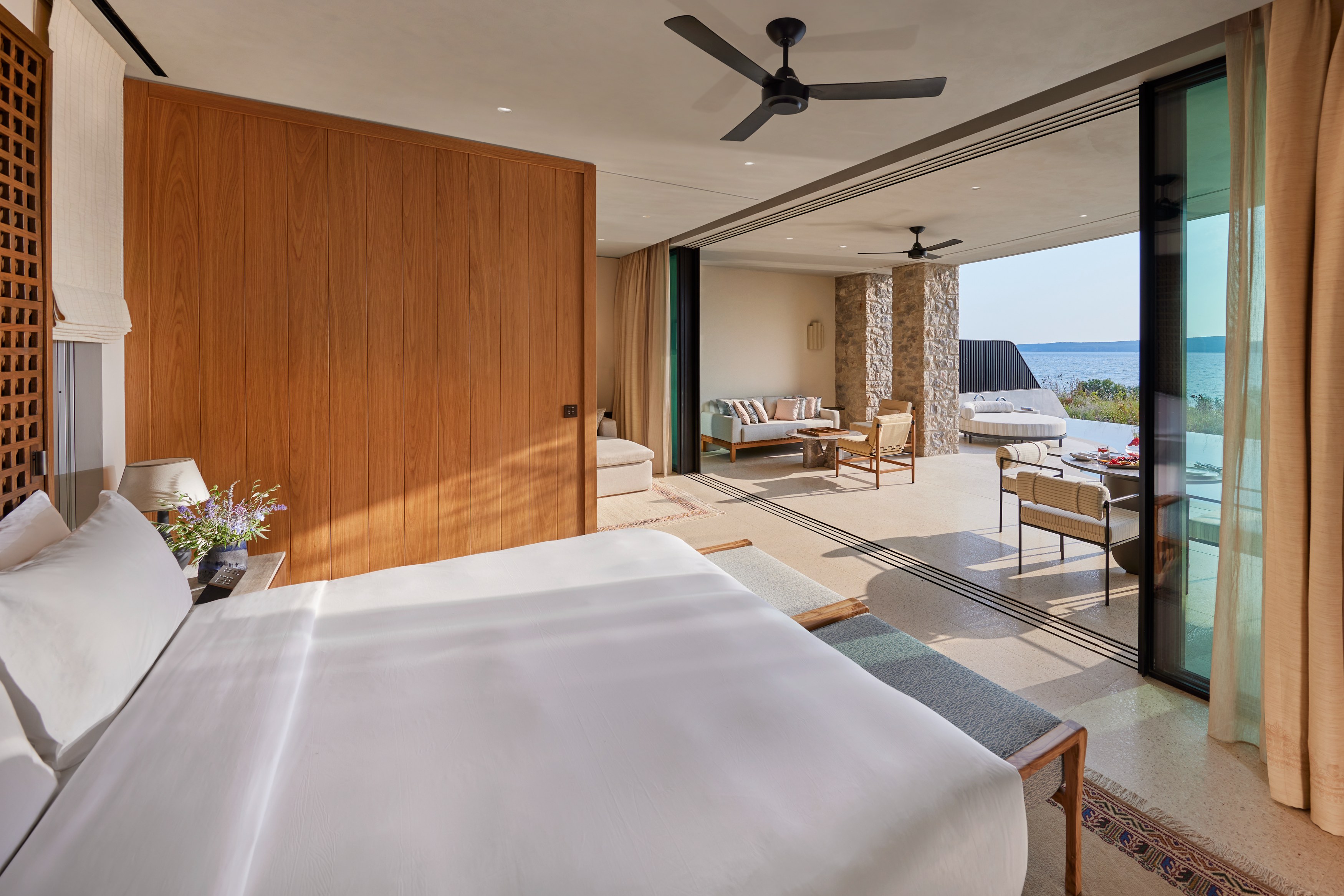 GR - Mandarin Oriental, Costa Navarino - Bay View Pool Villa (2).jpg