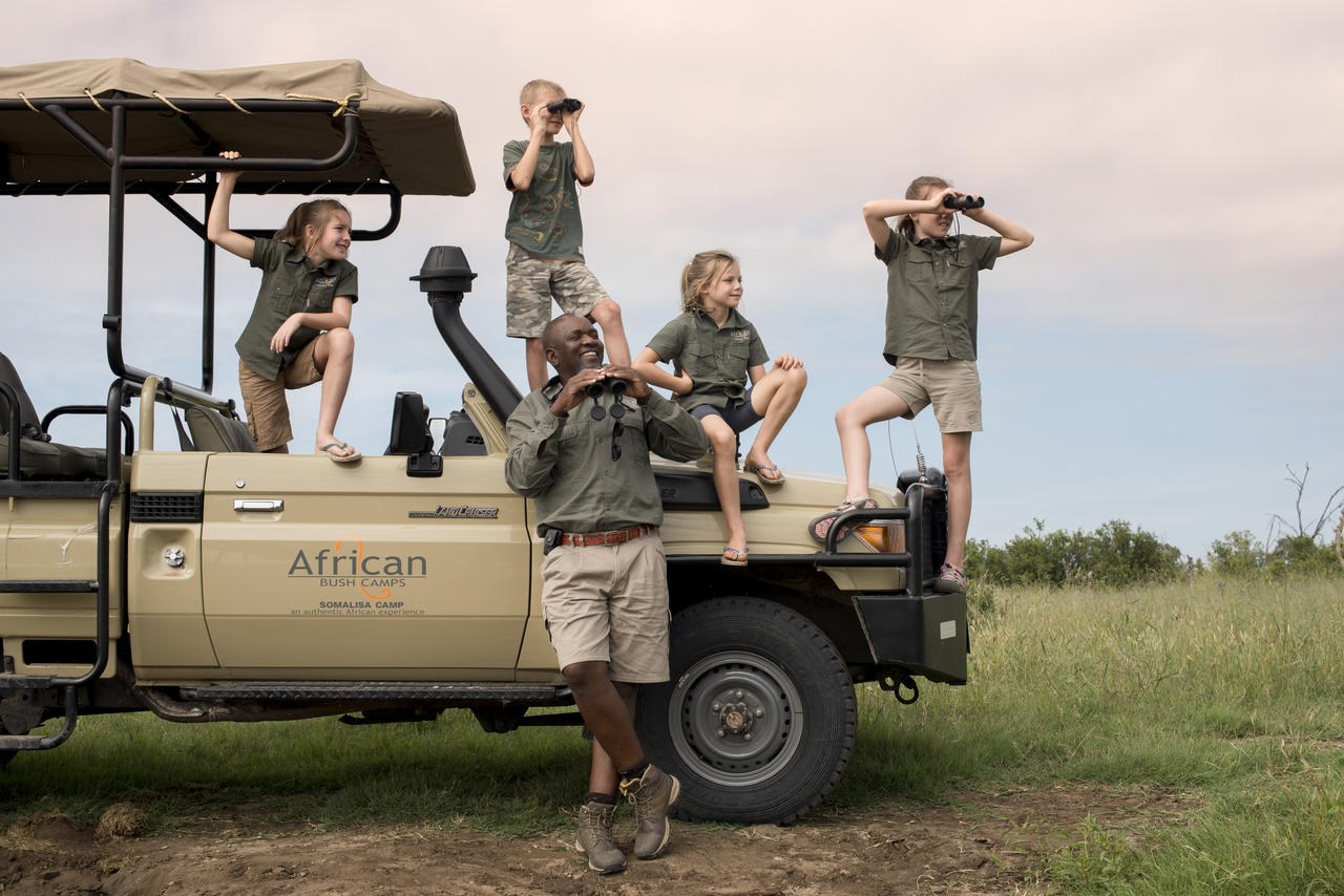 ZW - Somalisa Acacia - Safari-1.jpg