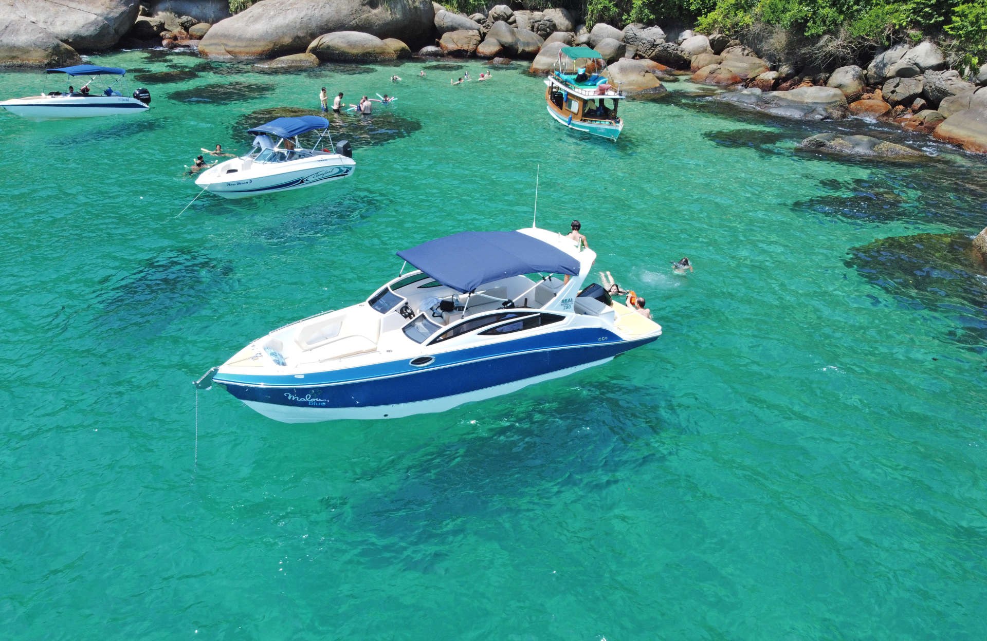 BR-excursie-paraty-speedboat-tour-header-compressed.jpg